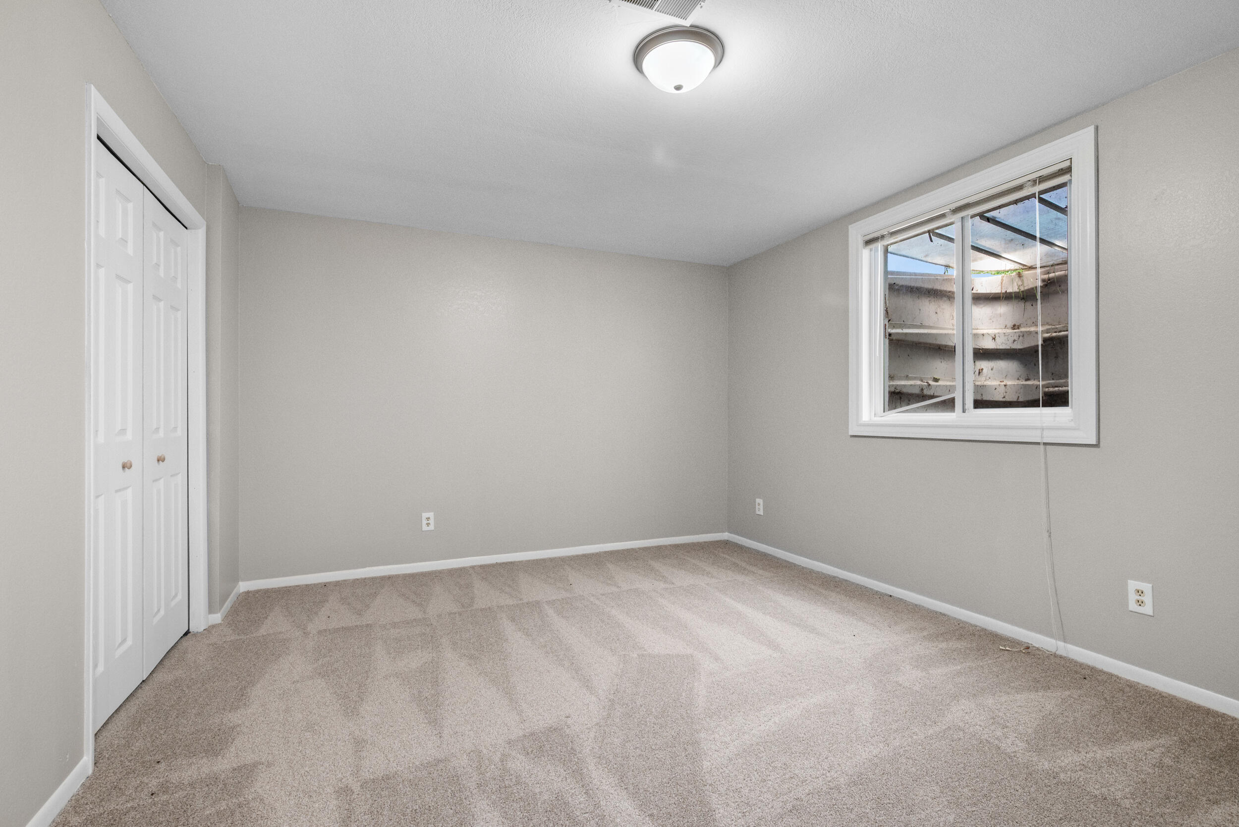 2977 Englewood Avenue SE Grand Rapids MI 49508