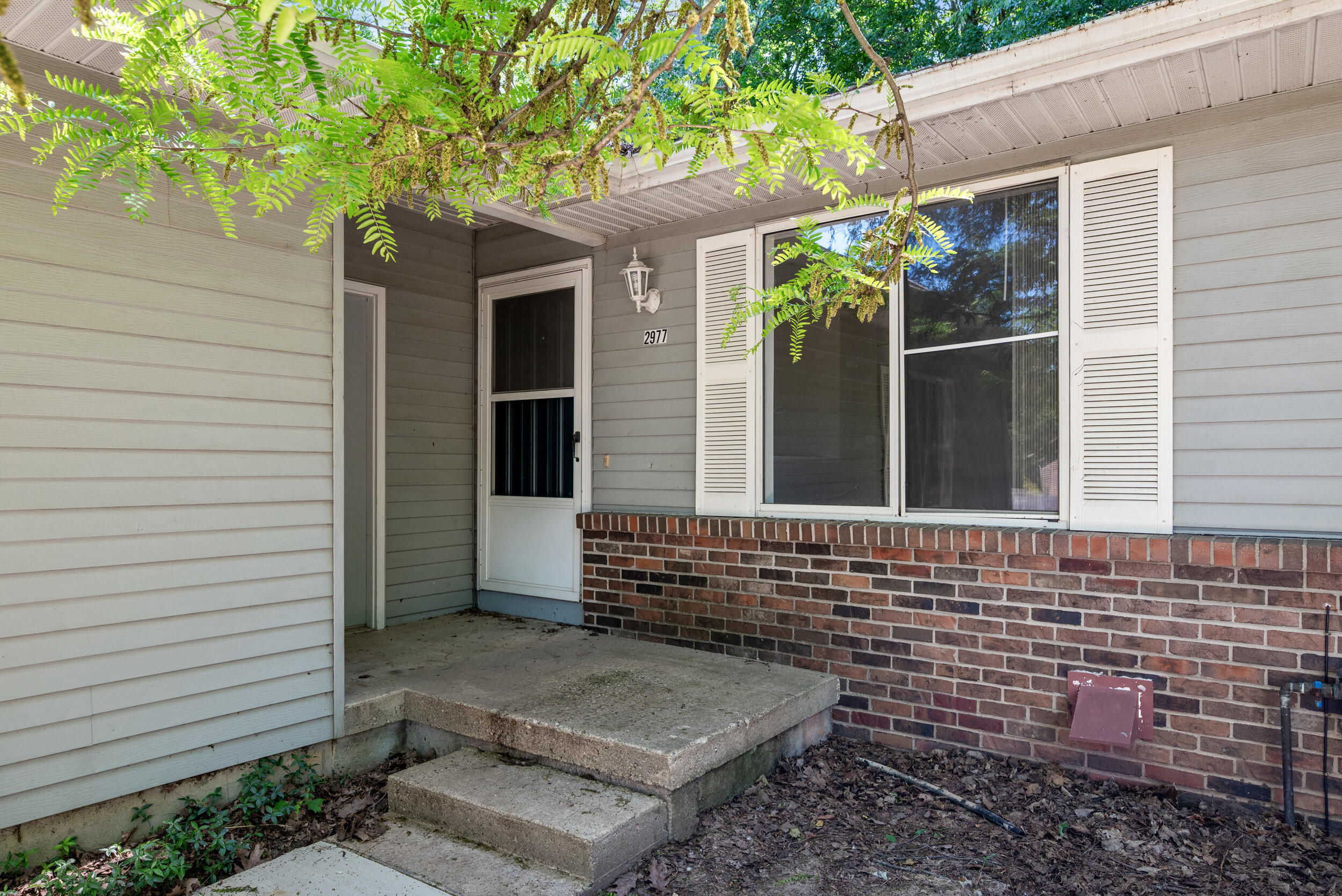 2977 Englewood Avenue SE Grand Rapids MI 49508