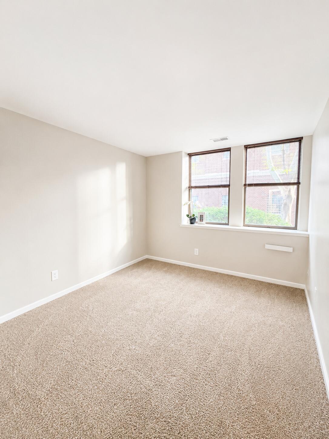 2006 Wealthy Street SE Grand Rapids MI 49506