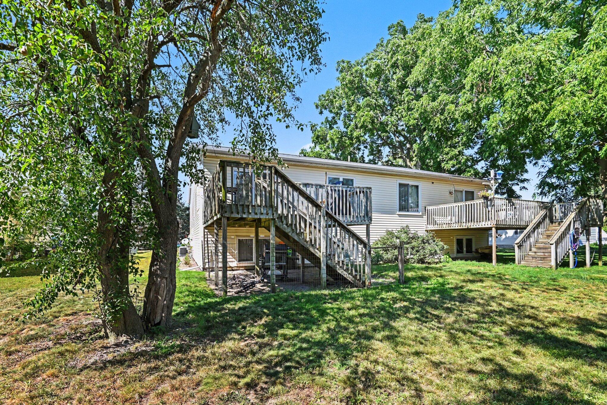 154 W 32nd Street Holland MI 49423
