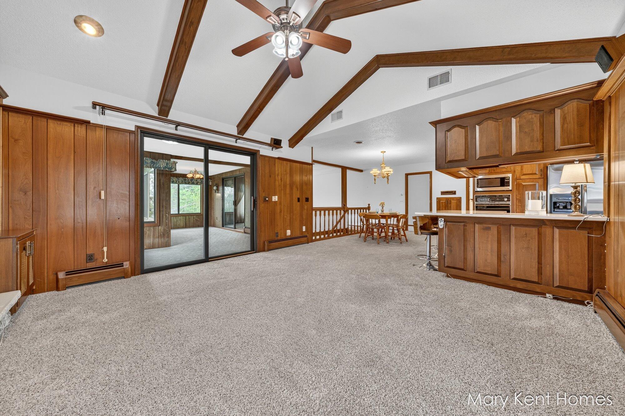 4248 Walnut Hills Lane SE Grand Rapids MI 49512