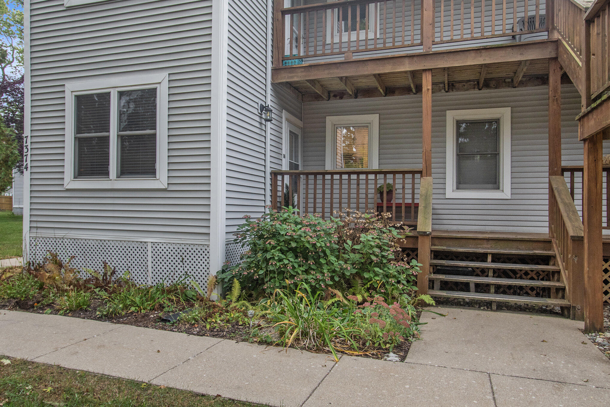 7374 North Shore Drive South Haven MI 49090