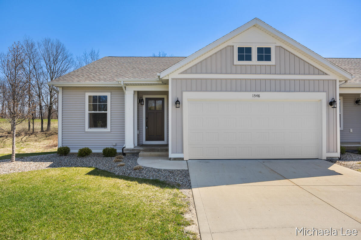 1548 N Village Circle Kalamazoo MI 49009