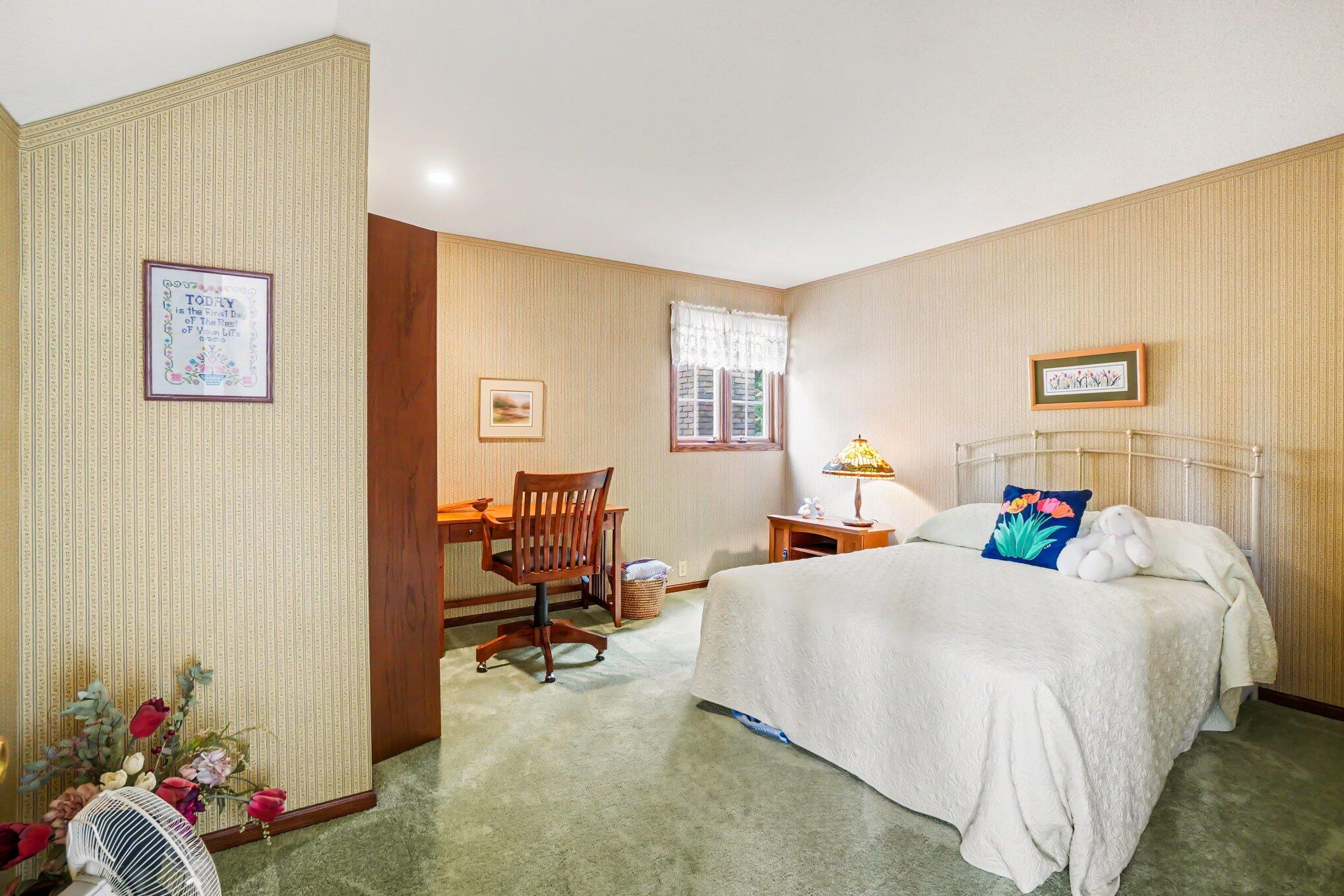 308 Glengarry Court Holland MI 49423