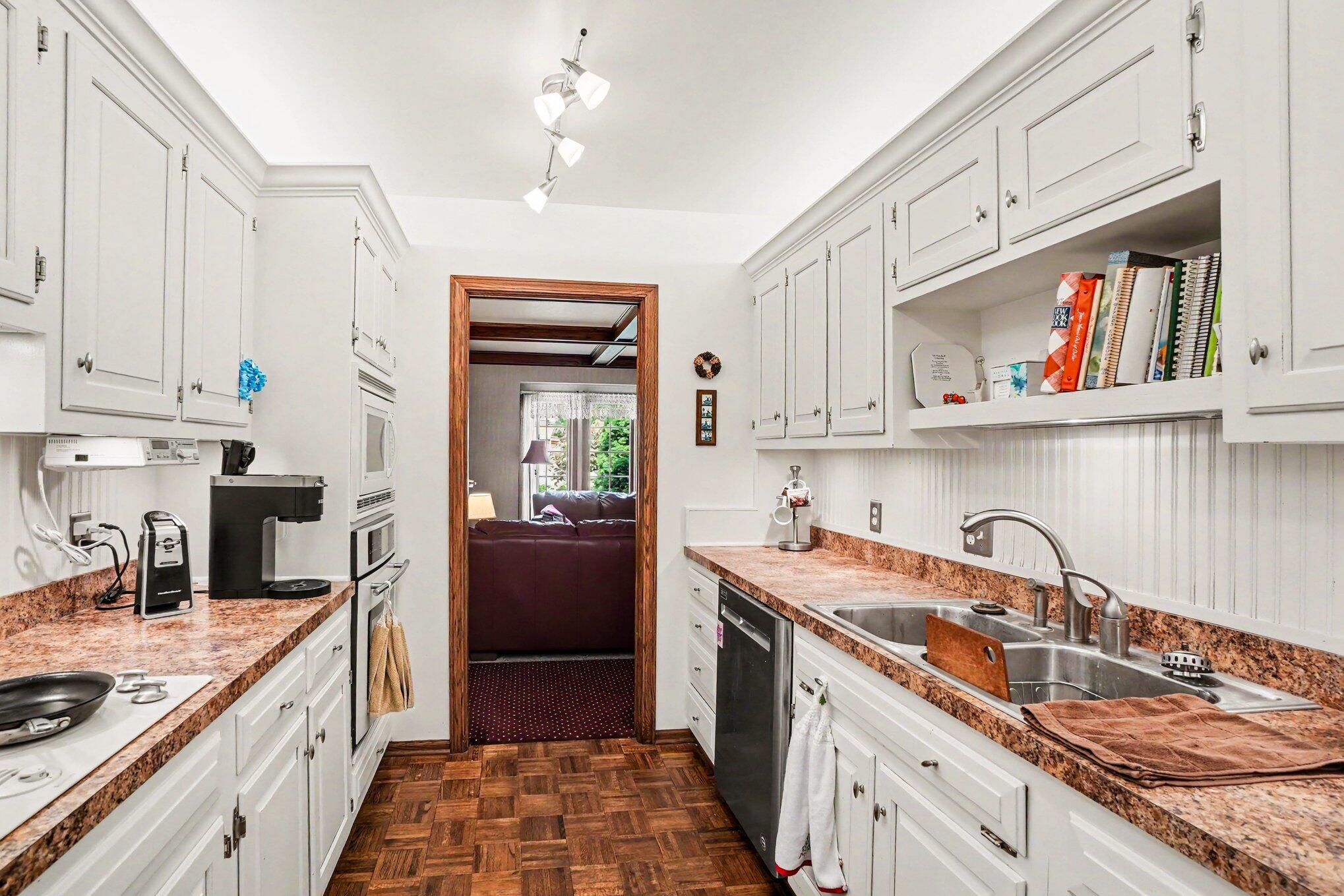 308 Glengarry Court Holland MI 49423