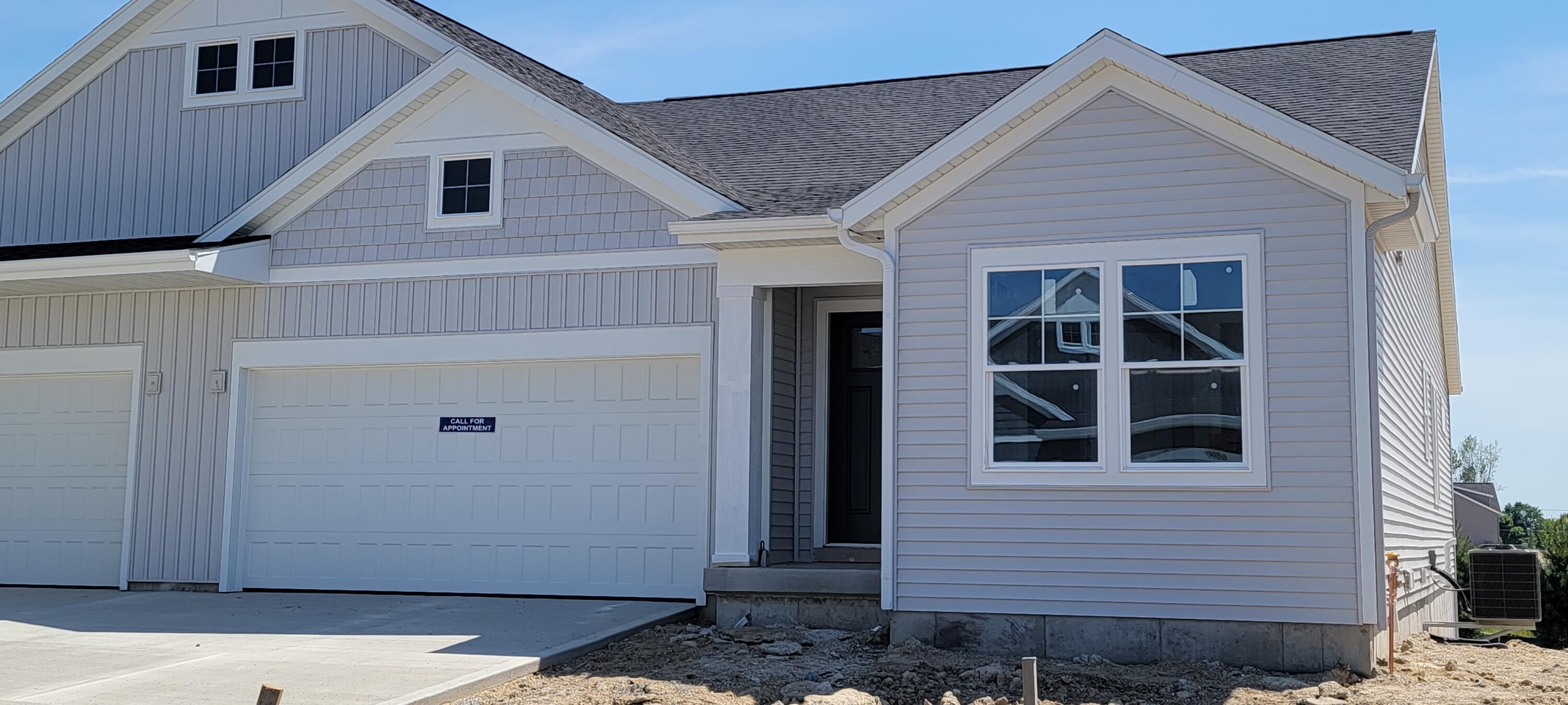 6600 Bellflower Drive SW Zeeland MI 49464
