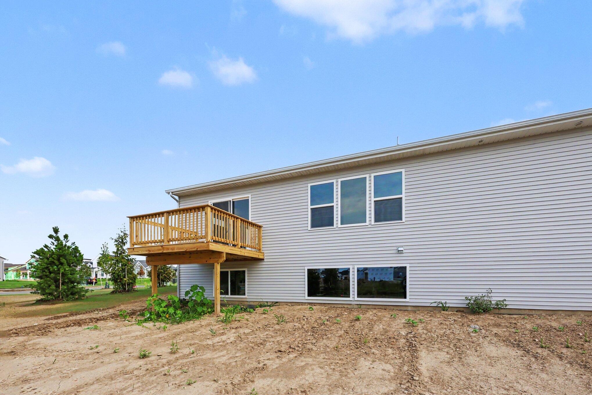 6600 Bellflower Drive SW Zeeland MI 49464