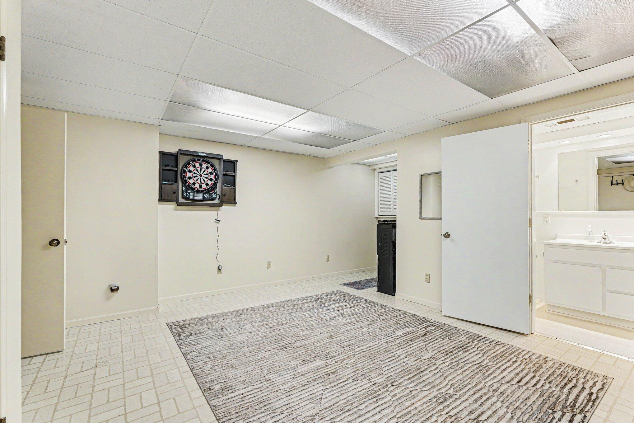 3598 Charlevoix Drive SE Grand Rapids MI 49546