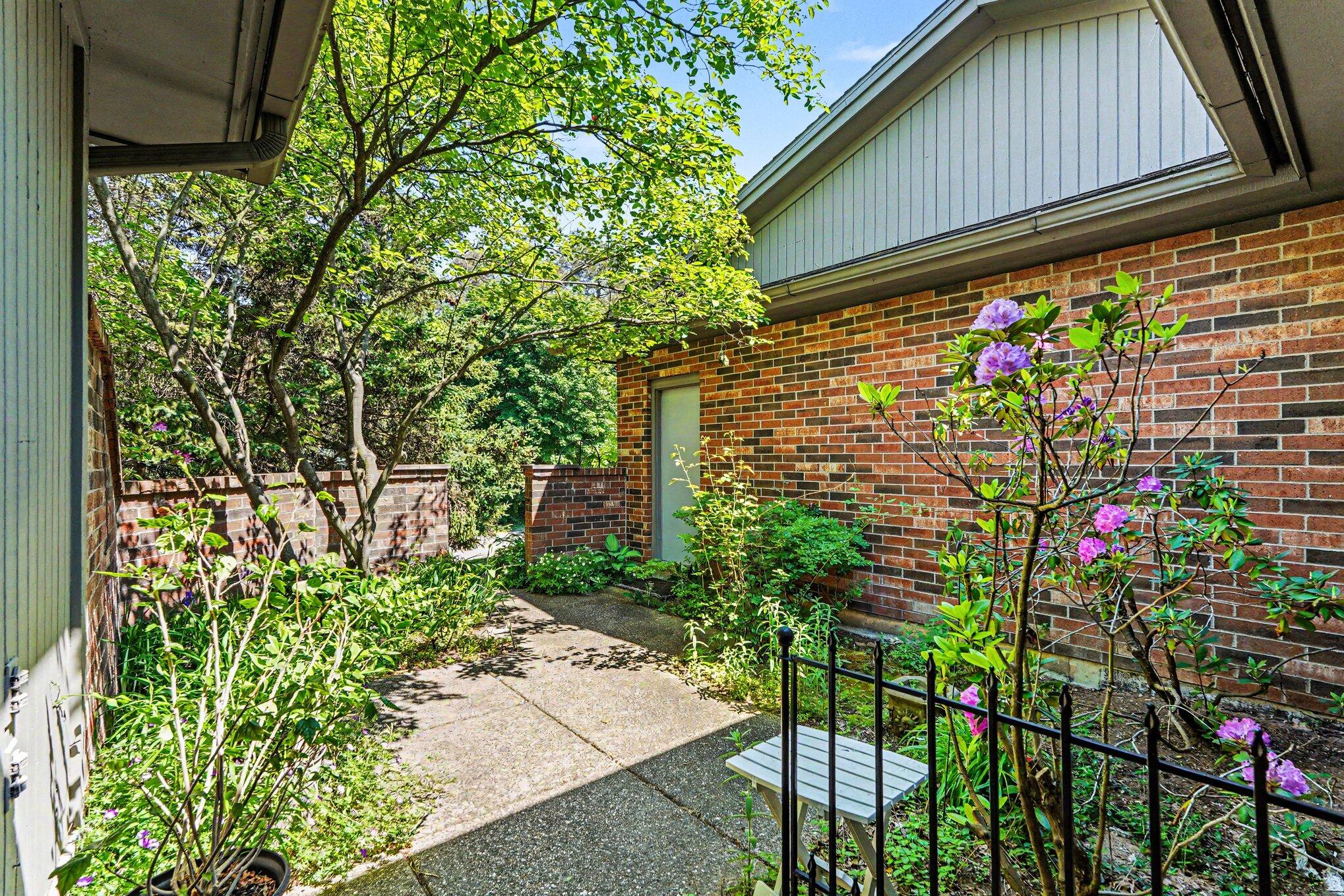 3598 Charlevoix Drive SE Grand Rapids MI 49546