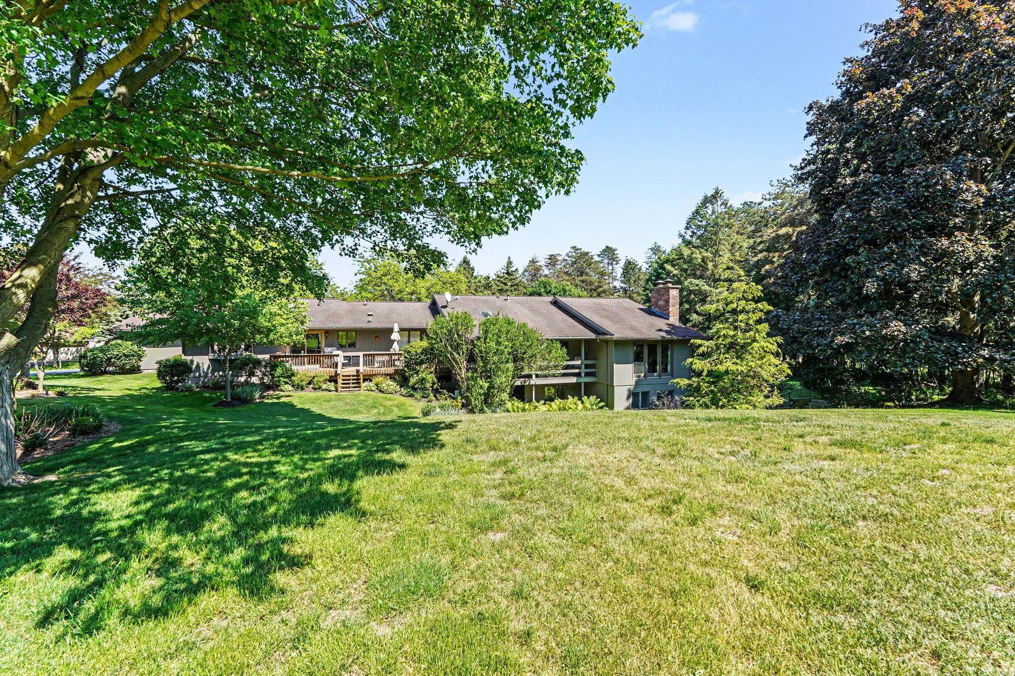3598 Charlevoix Drive SE Grand Rapids MI 49546