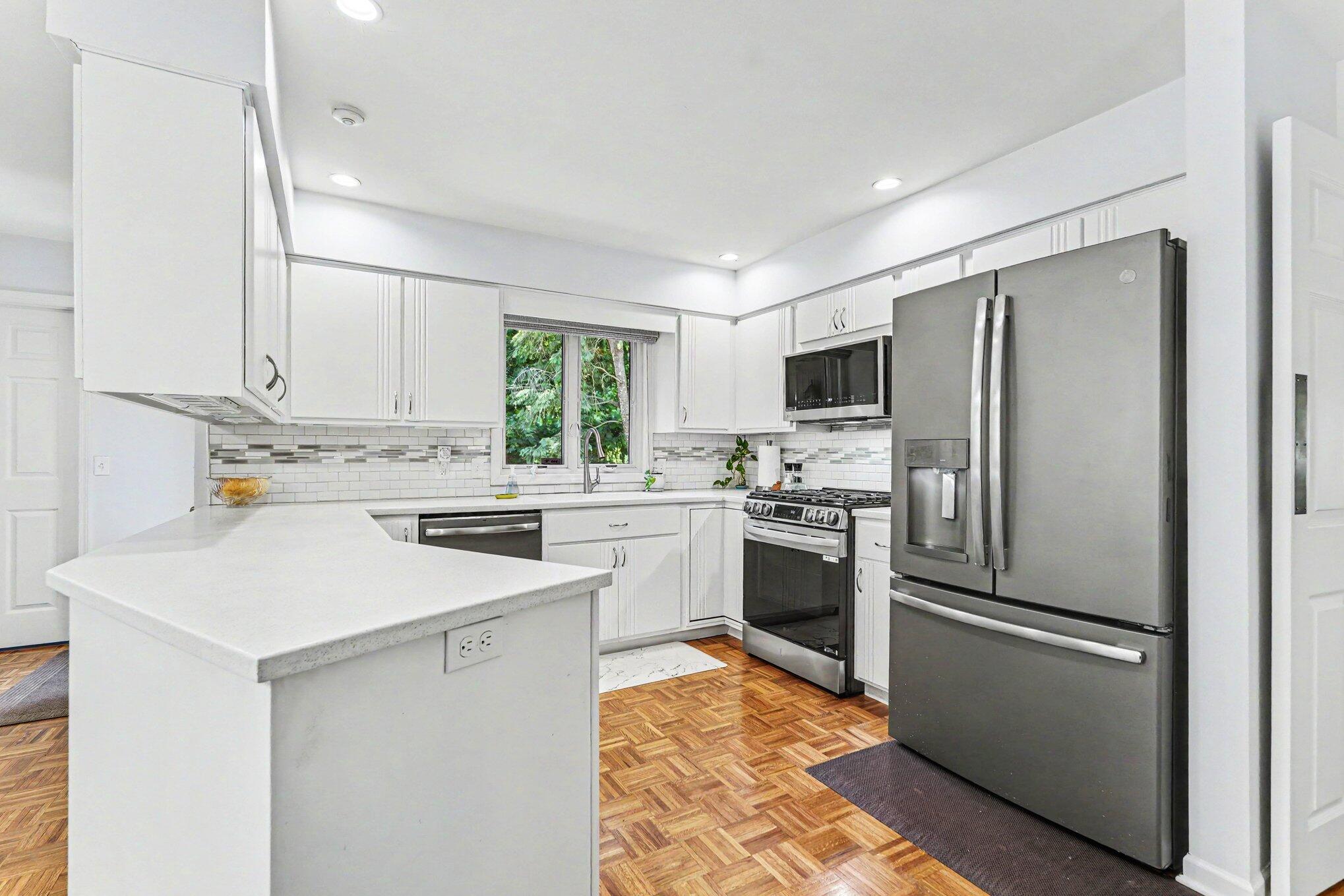 3598 Charlevoix Drive SE Grand Rapids MI 49546