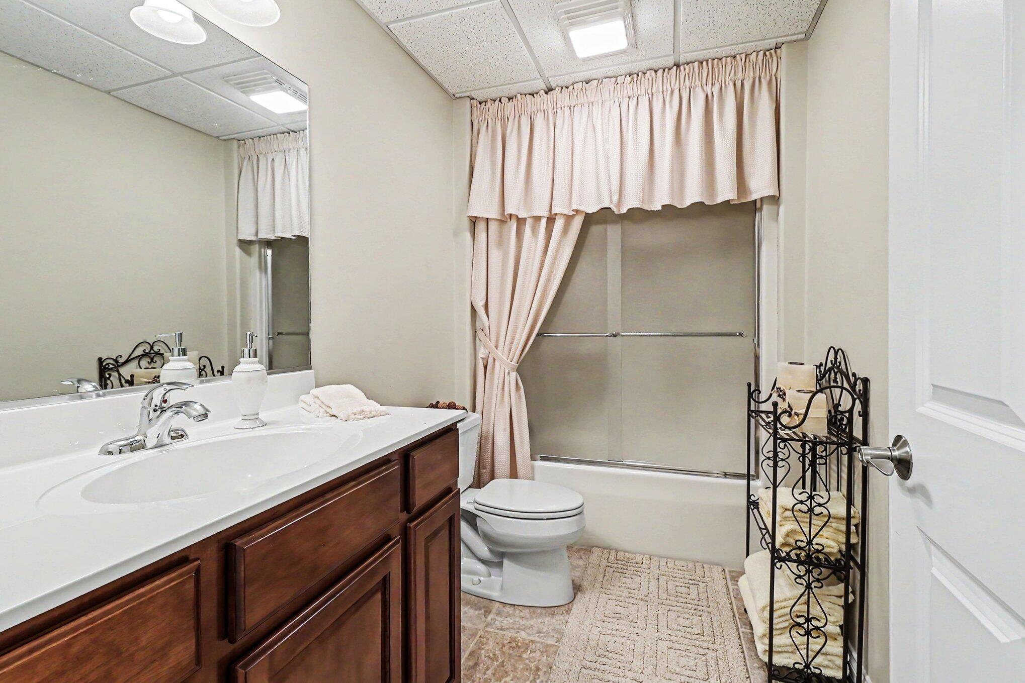 1240 Blue Heron Drive Ludington MI 49431