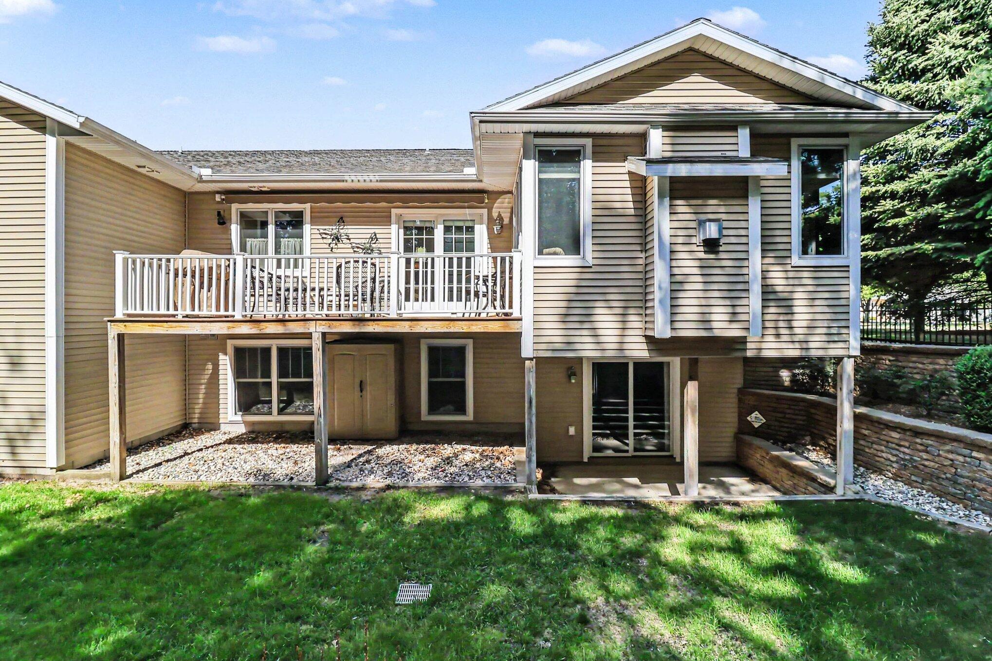 1240 Blue Heron Drive Ludington MI 49431