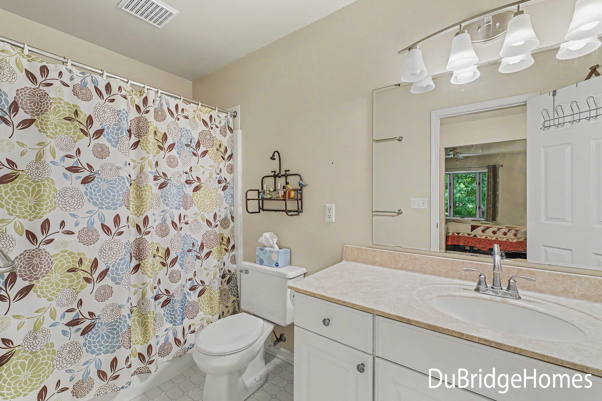 4256 Valley Hollow Drive NE Grand Rapids MI 49525