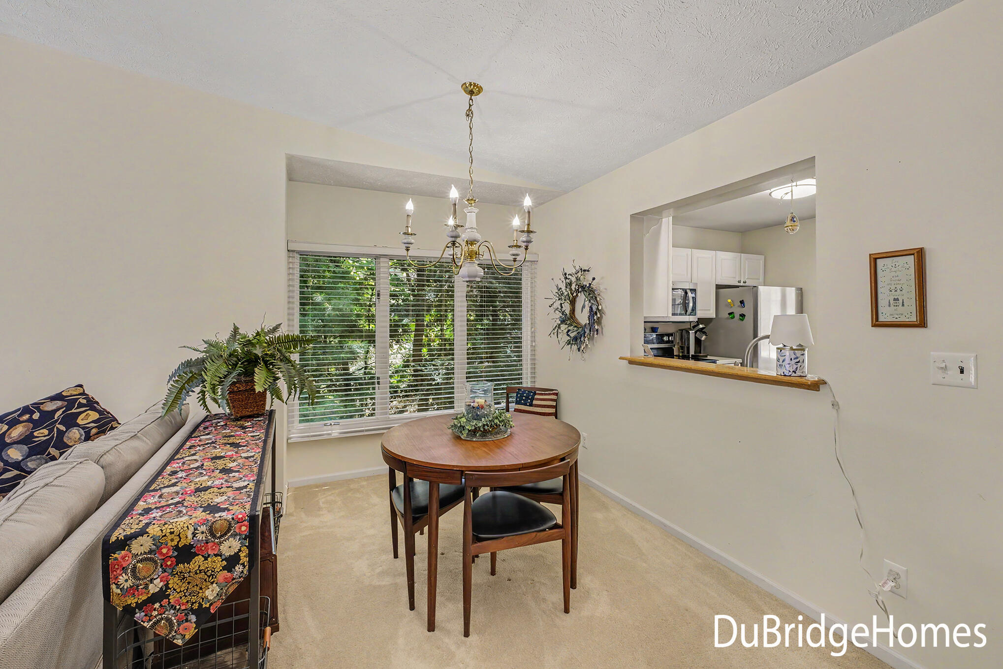 4256 Valley Hollow Drive NE Grand Rapids MI 49525