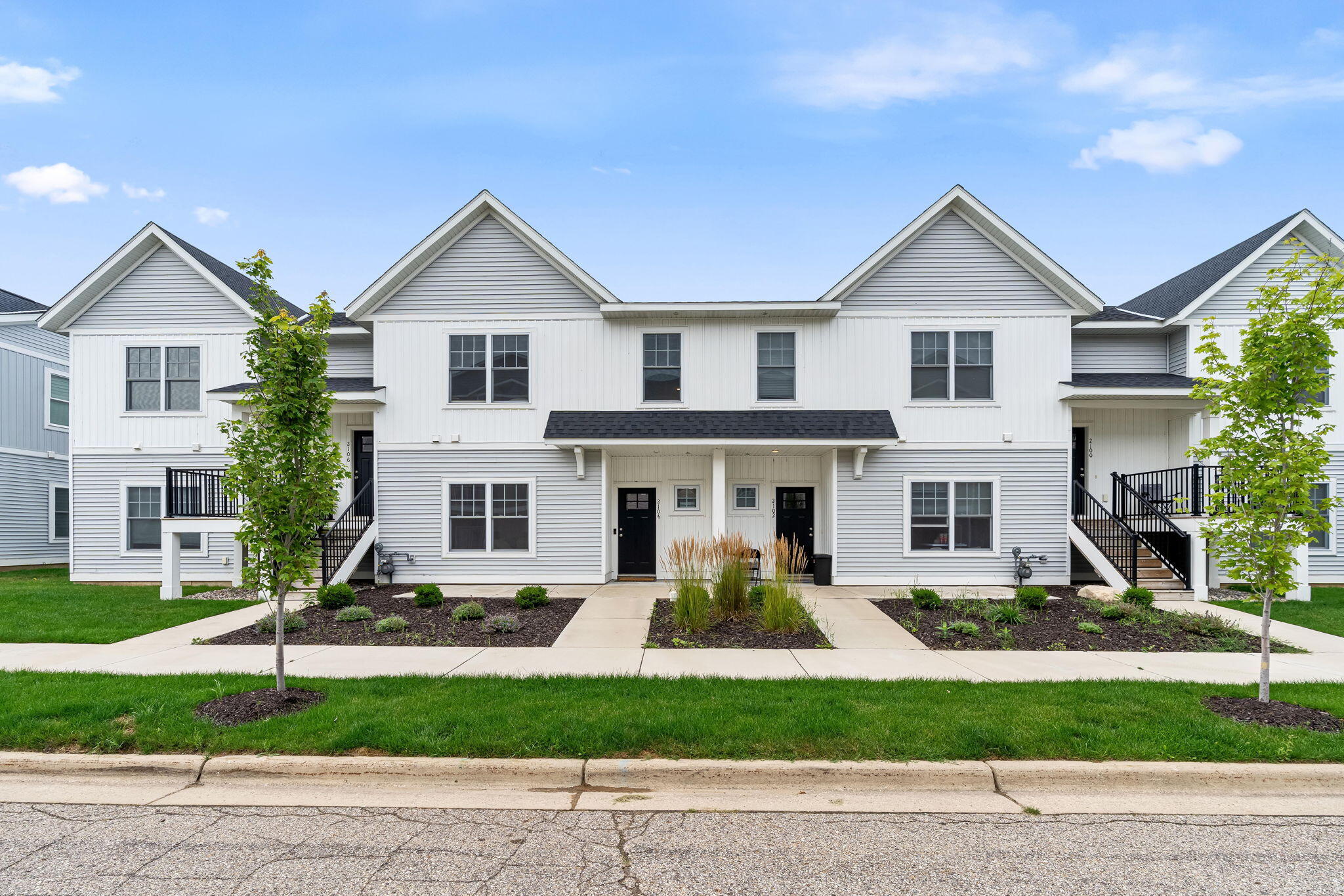 Holland MI, 2104 Sherwood Avenue
