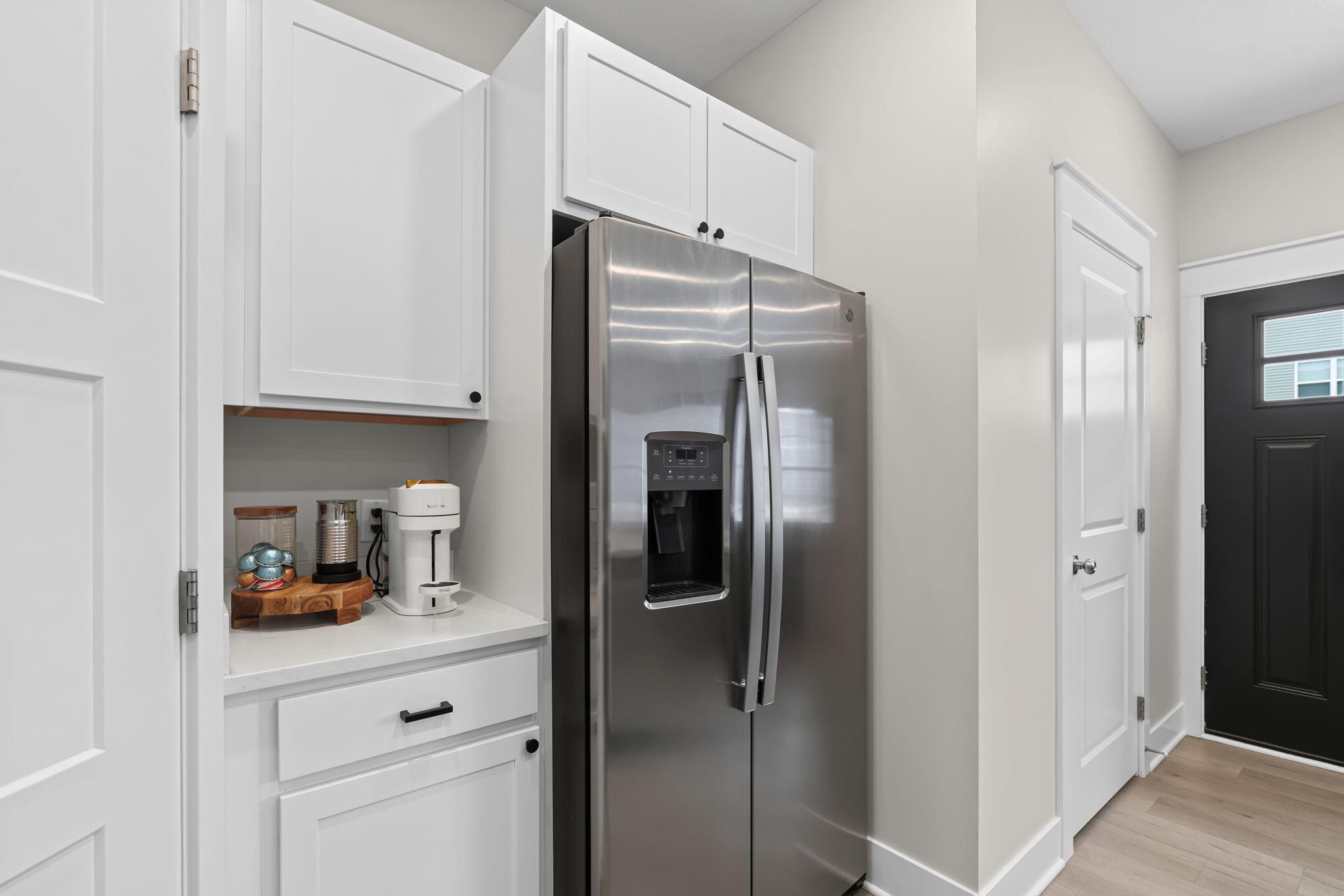 2104 Sherwood Avenue Holland MI 49423