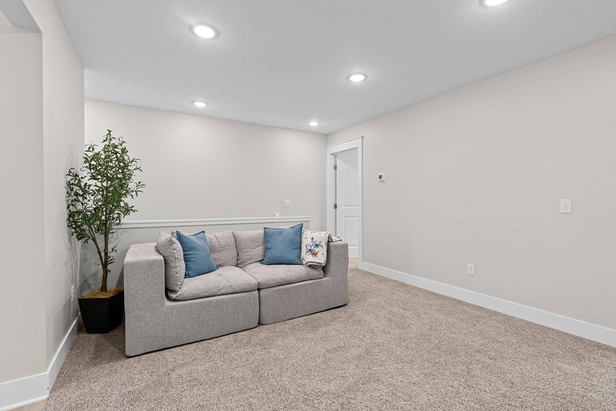2104 Sherwood Avenue Holland MI 49423