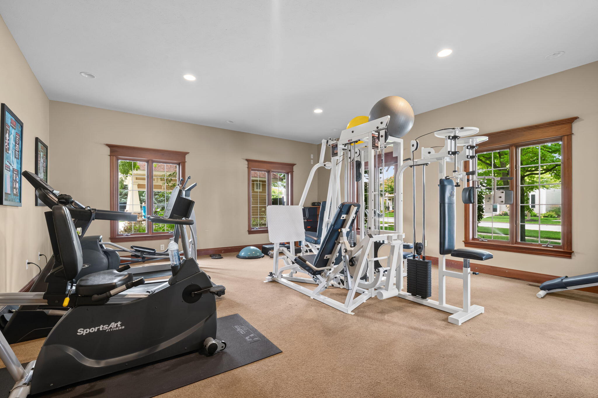 2104 Sherwood Avenue Holland MI 49423
