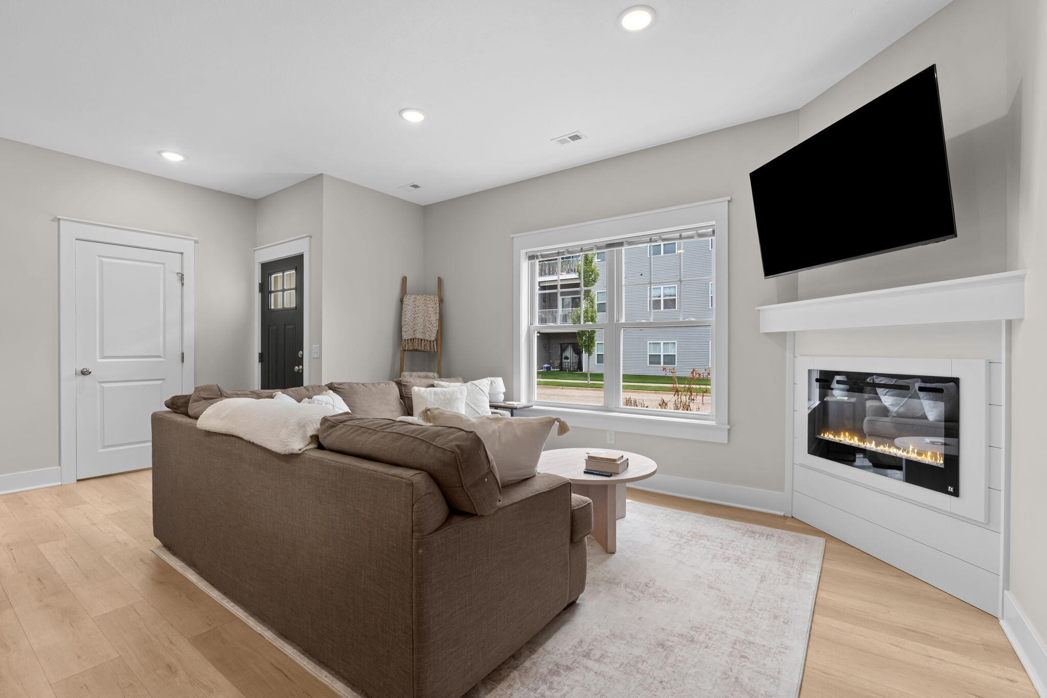2104 Sherwood Avenue Holland MI 49423