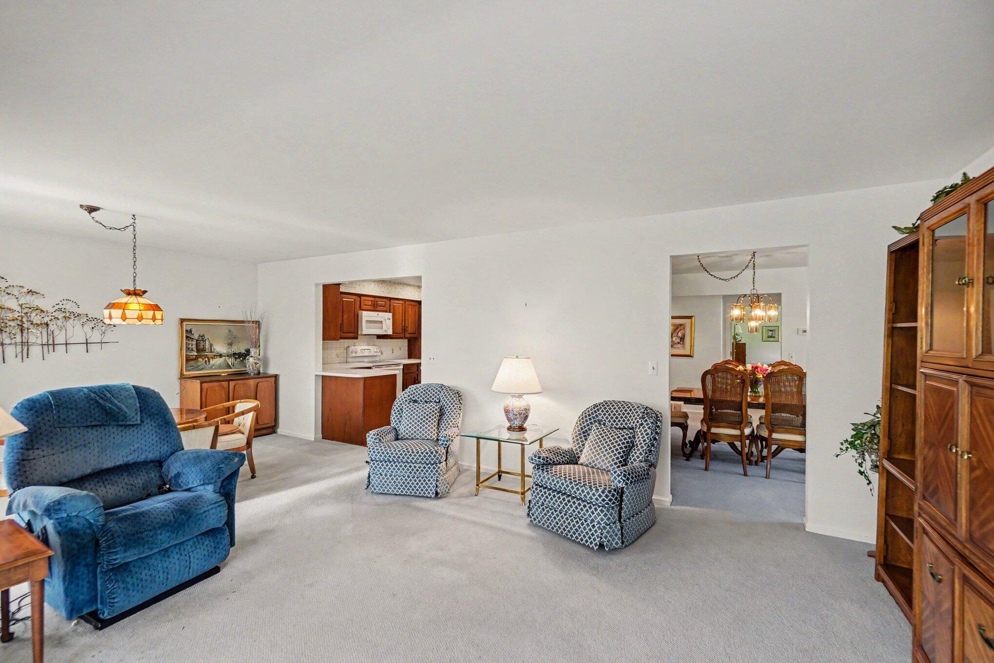 640 Cascade Hills Ridge SE Grand Rapids MI 49546