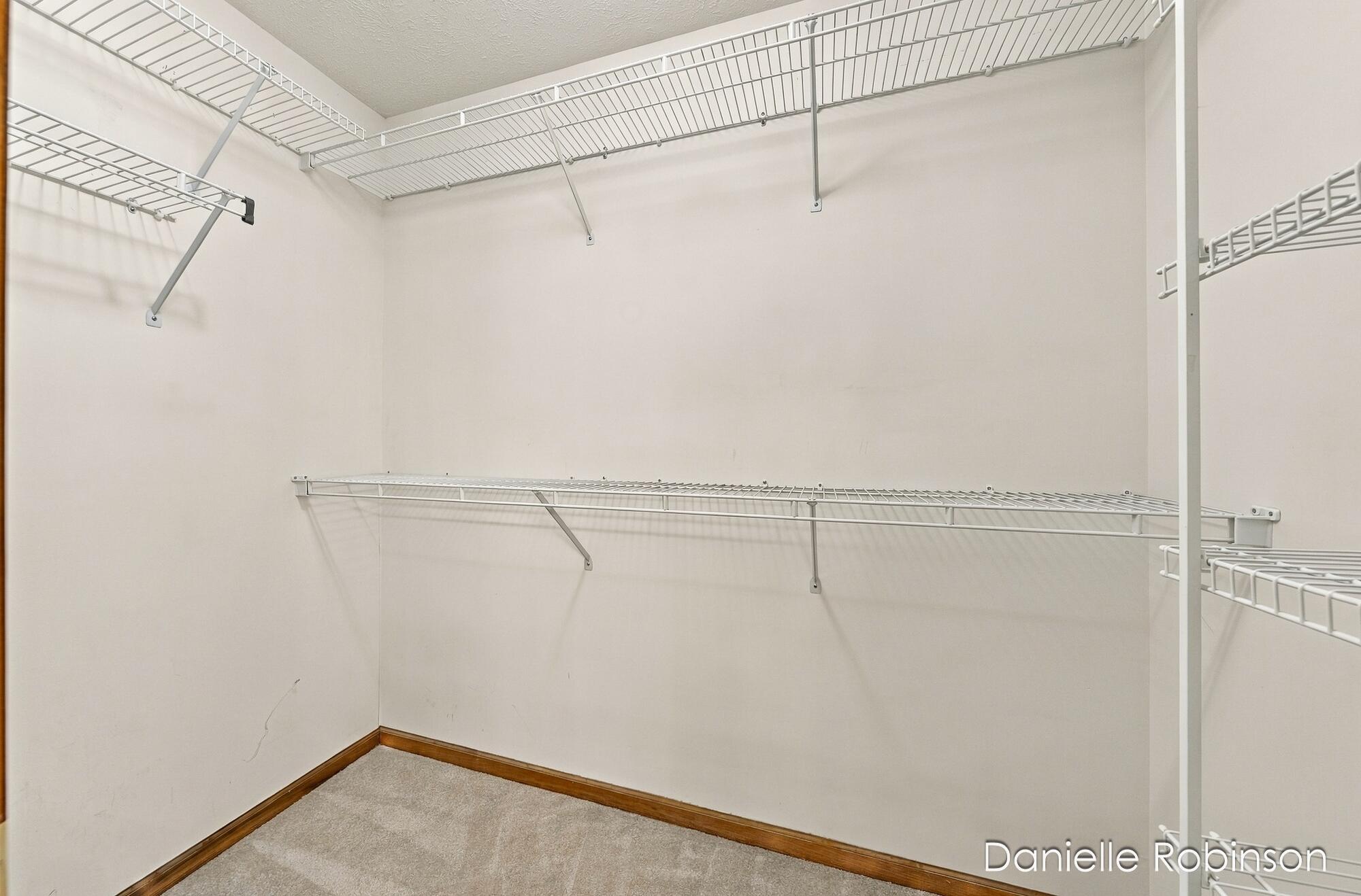 54 Aspen Lane NE Grand Rapids MI 49546