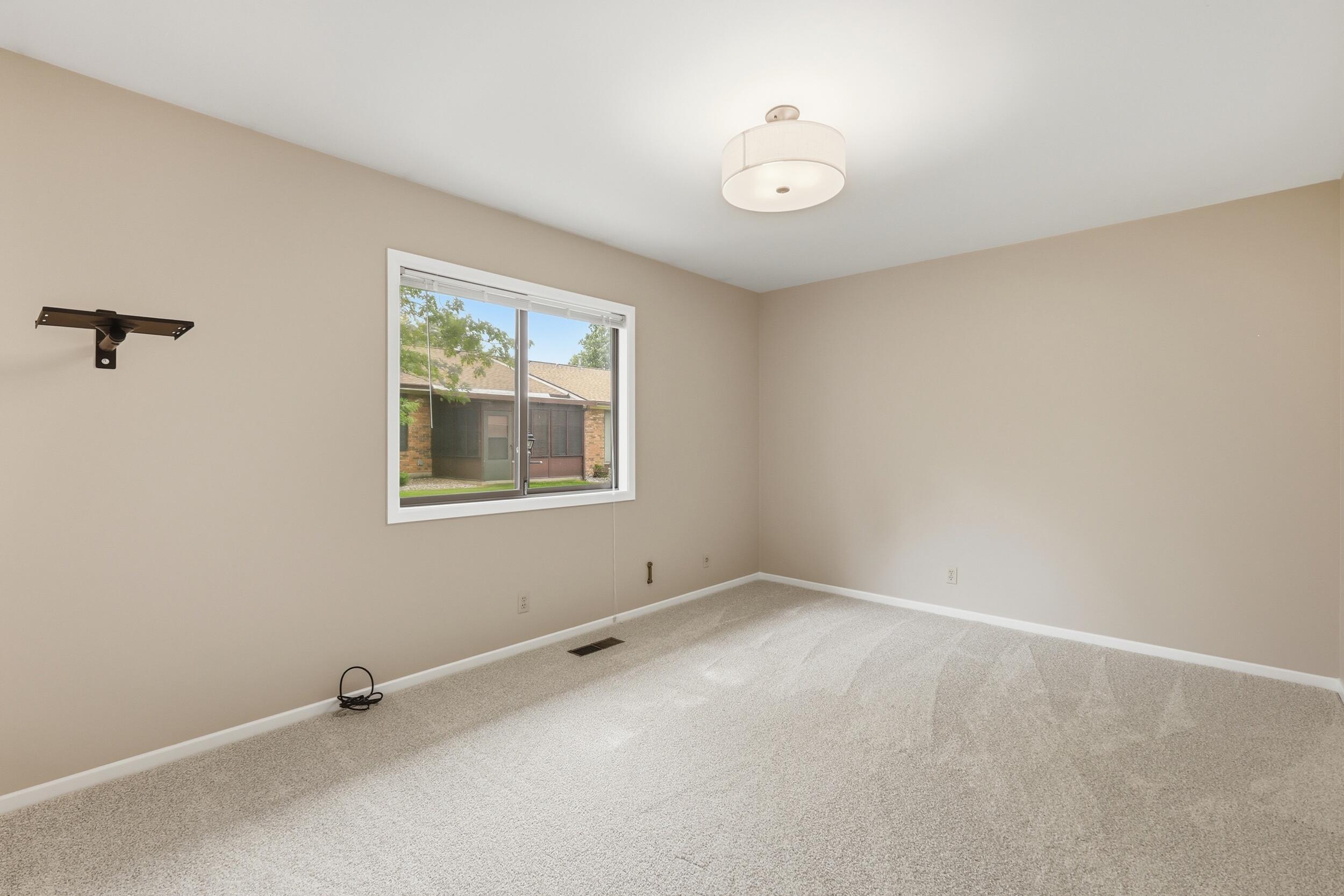 53 Old Mill Drive Holland MI 49423
