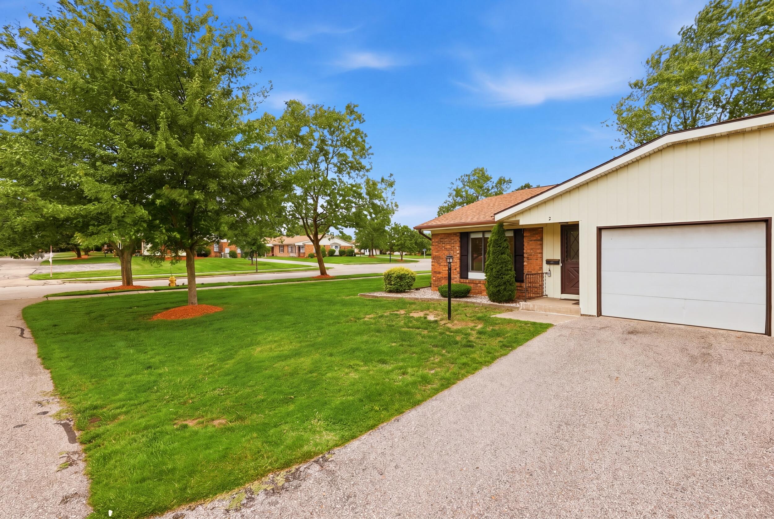 53 Old Mill Drive Holland MI 49423