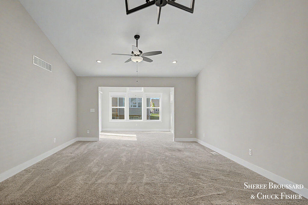 2914 Veld Creek Drive Rockford MI 49341