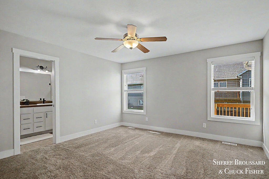 2914 Veld Creek Drive Rockford MI 49341