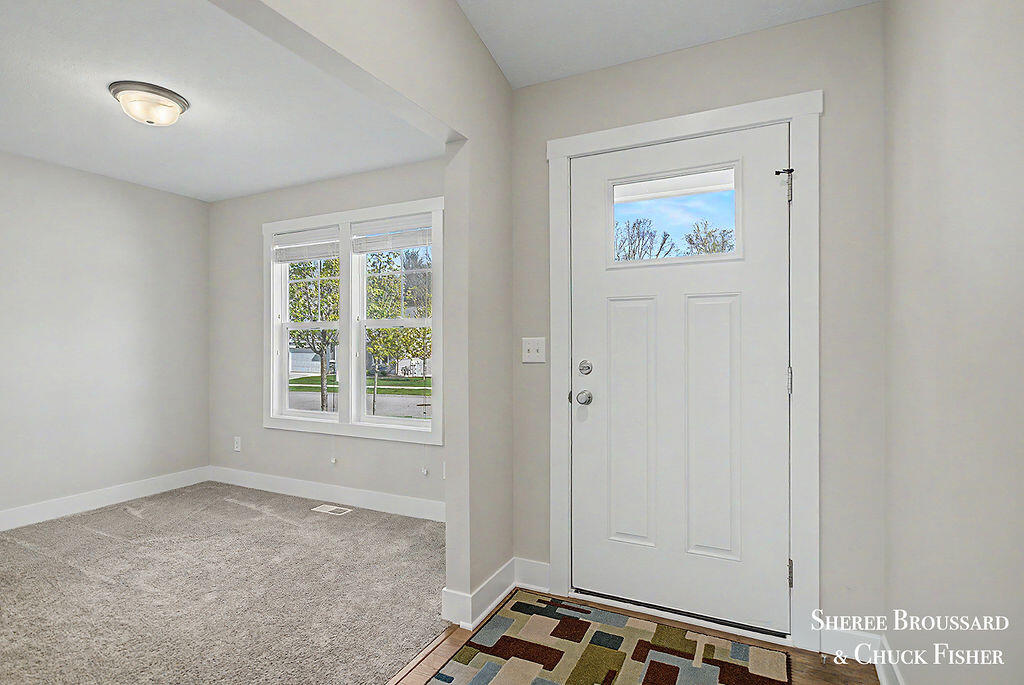 2914 Veld Creek Drive Rockford MI 49341