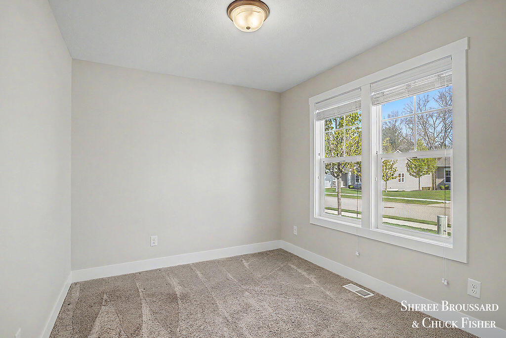 2914 Veld Creek Drive Rockford MI 49341