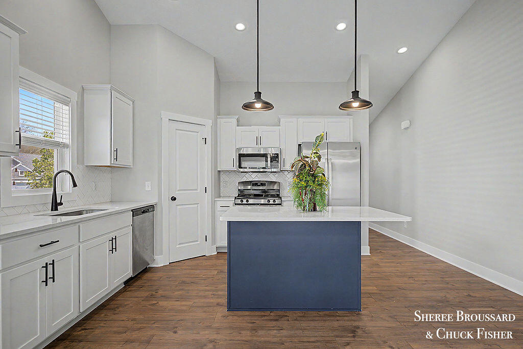 2914 Veld Creek Drive Rockford MI 49341