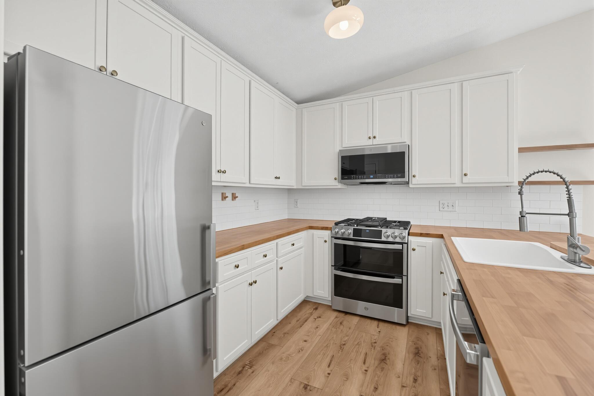 2615 SE Cascade Place Drive Grand Rapids MI 49546