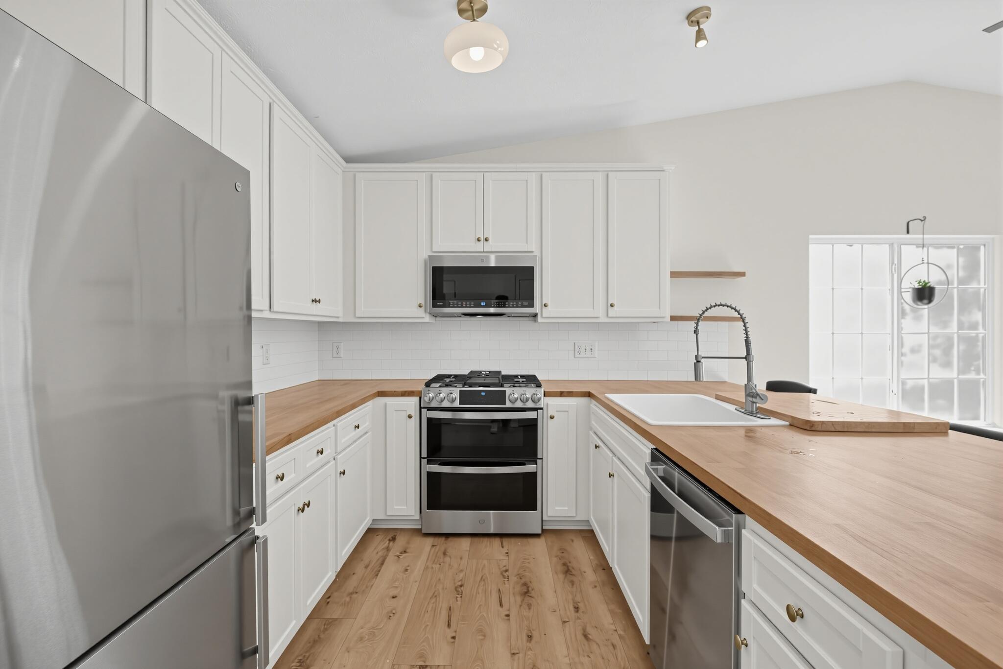 2615 SE Cascade Place Drive Grand Rapids MI 49546