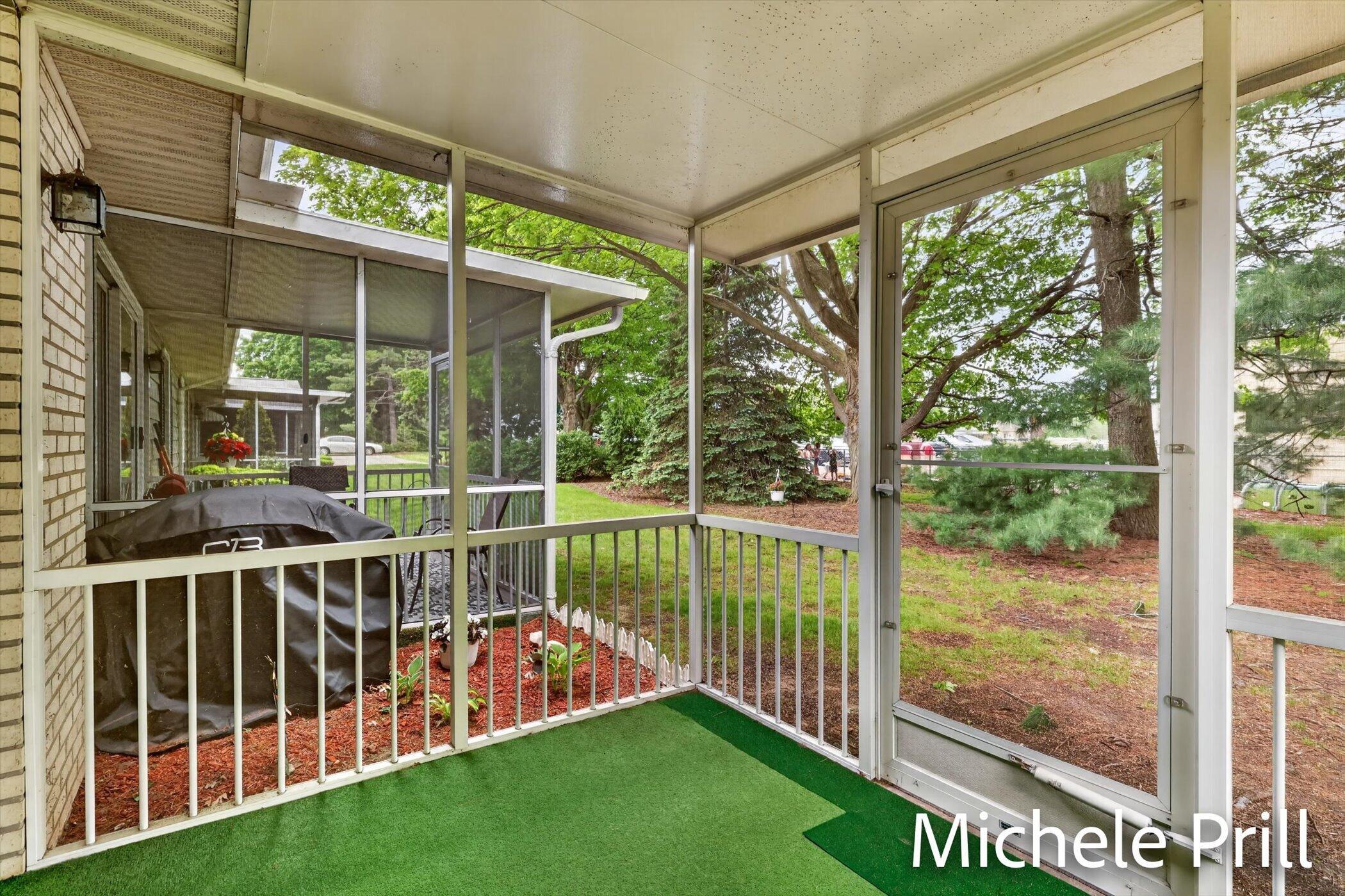 5160 Southglow Court SE Grand Rapids MI 49508