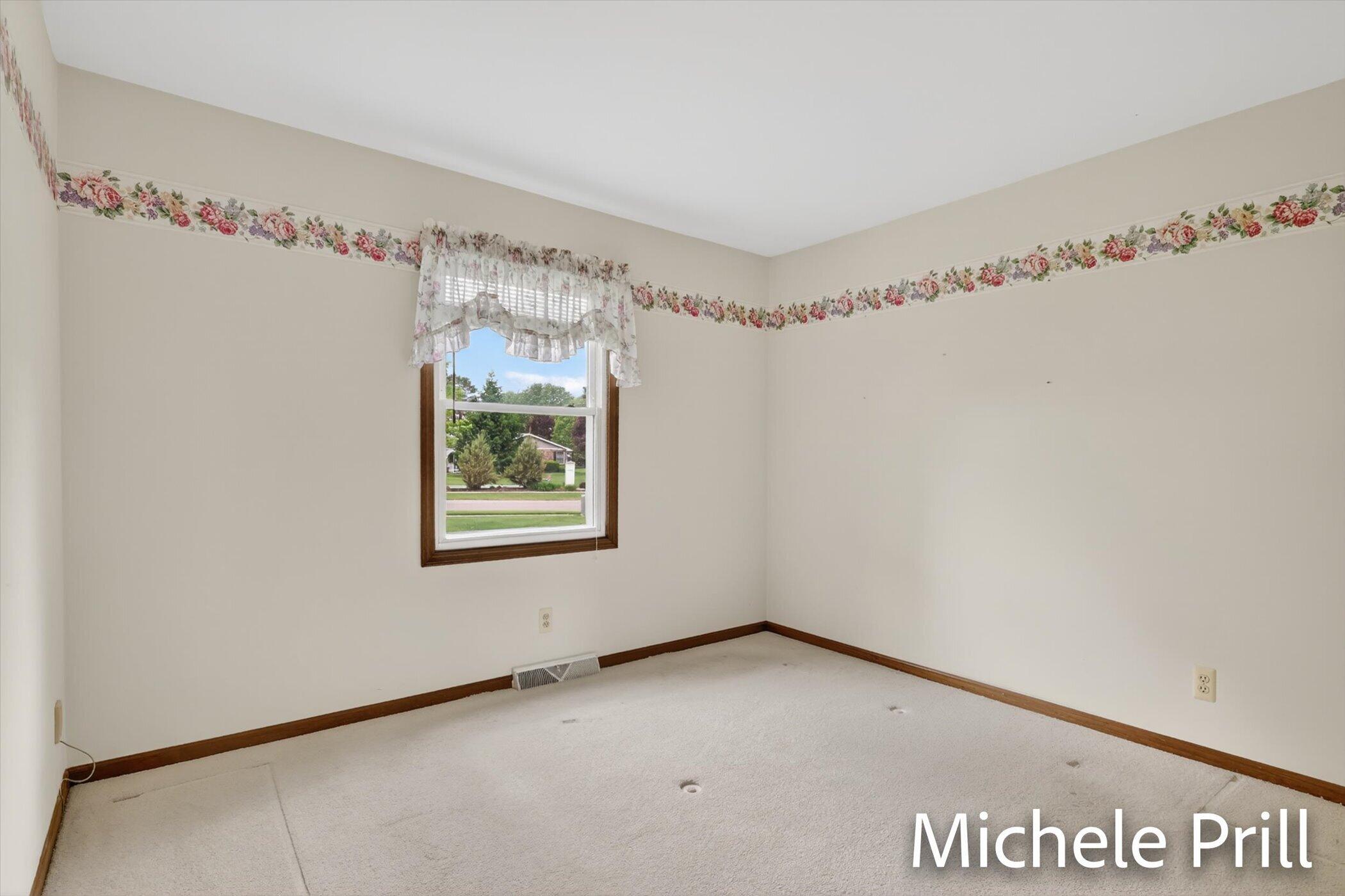 5160 Southglow Court SE Grand Rapids MI 49508