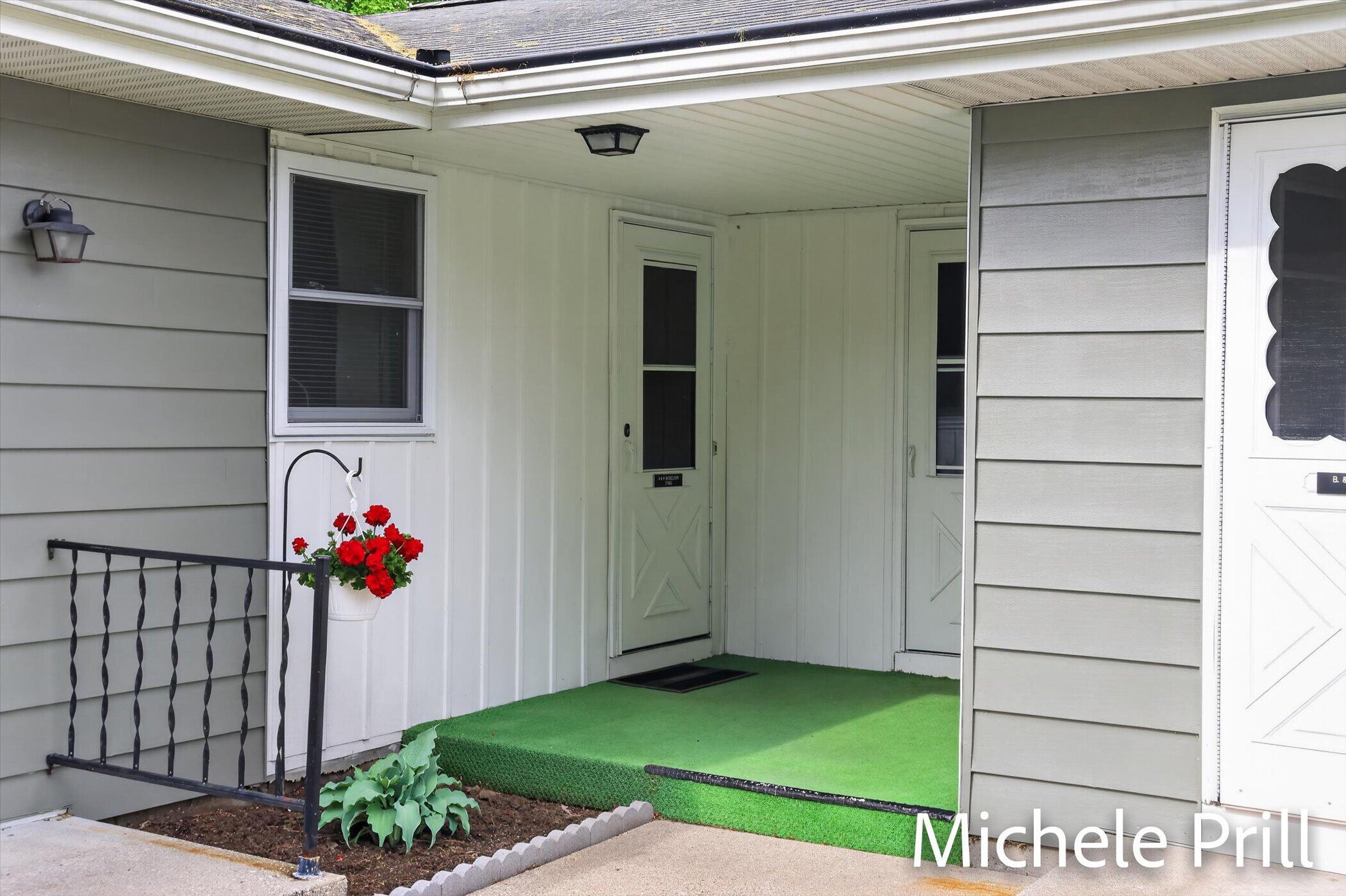 5160 Southglow Court SE Grand Rapids MI 49508