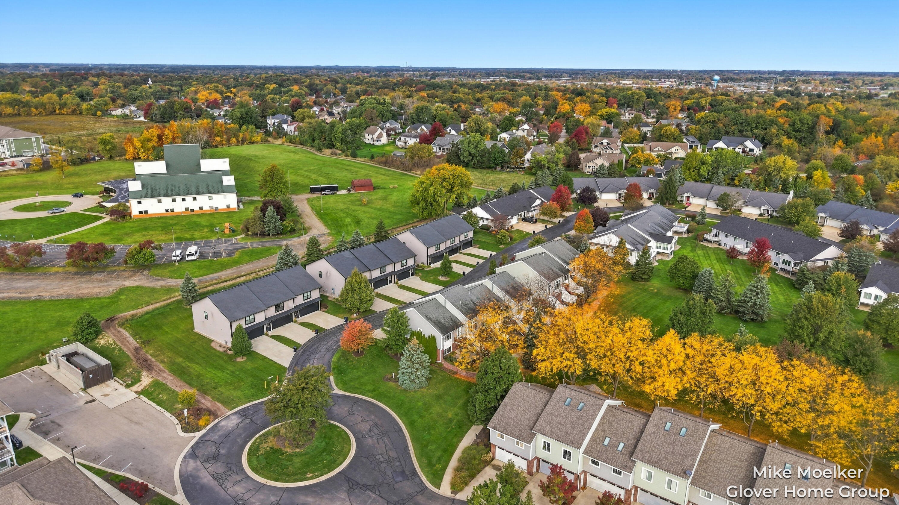 315 NW Crossing Holland MI 49423