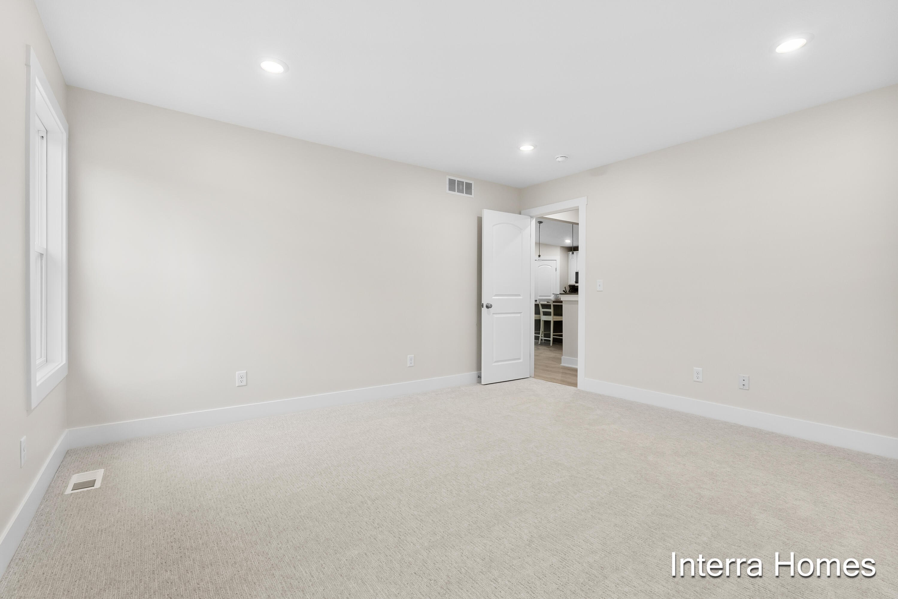 1577 N Village Circle Kalamazoo MI 49009