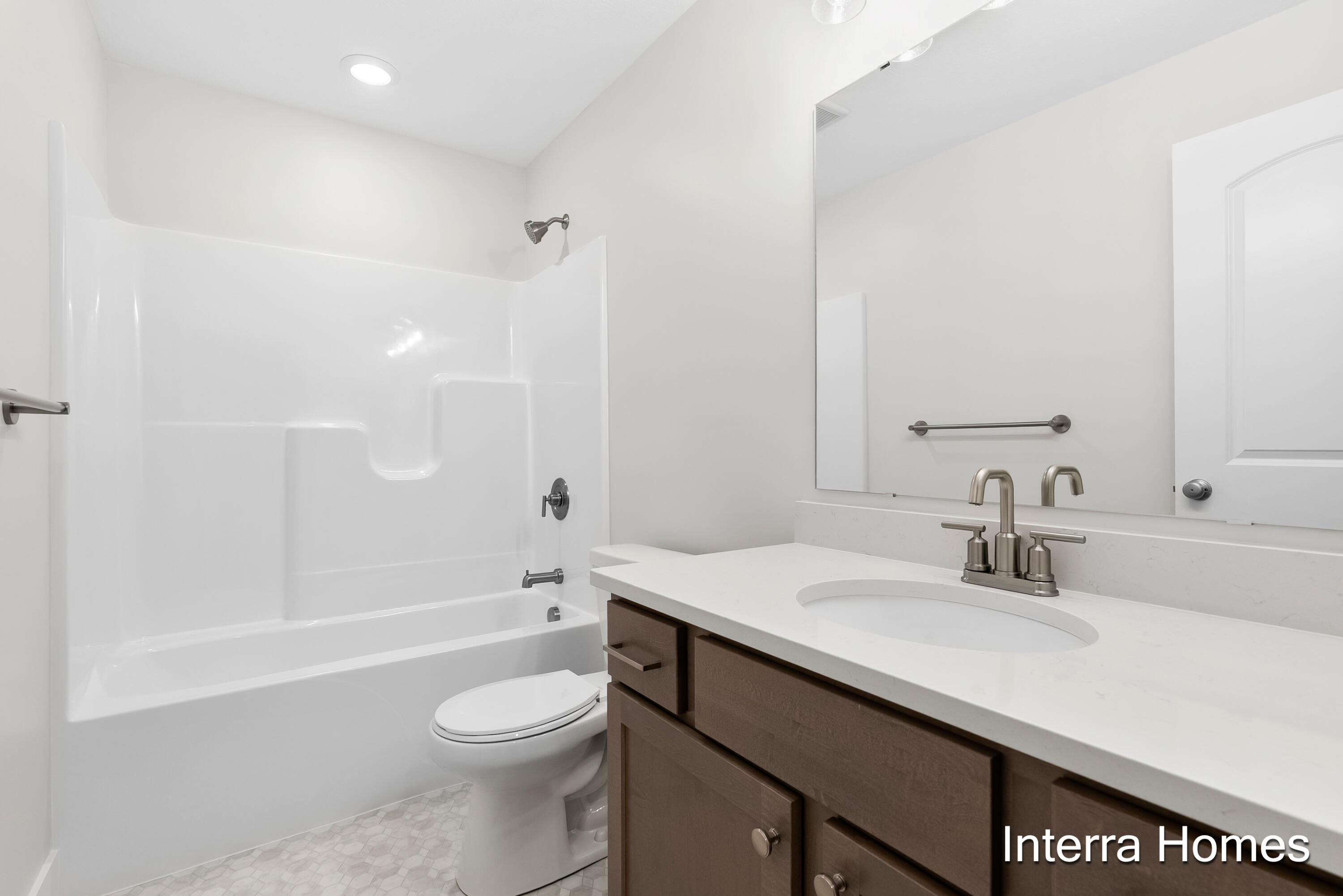 1577 N Village Circle Kalamazoo MI 49009