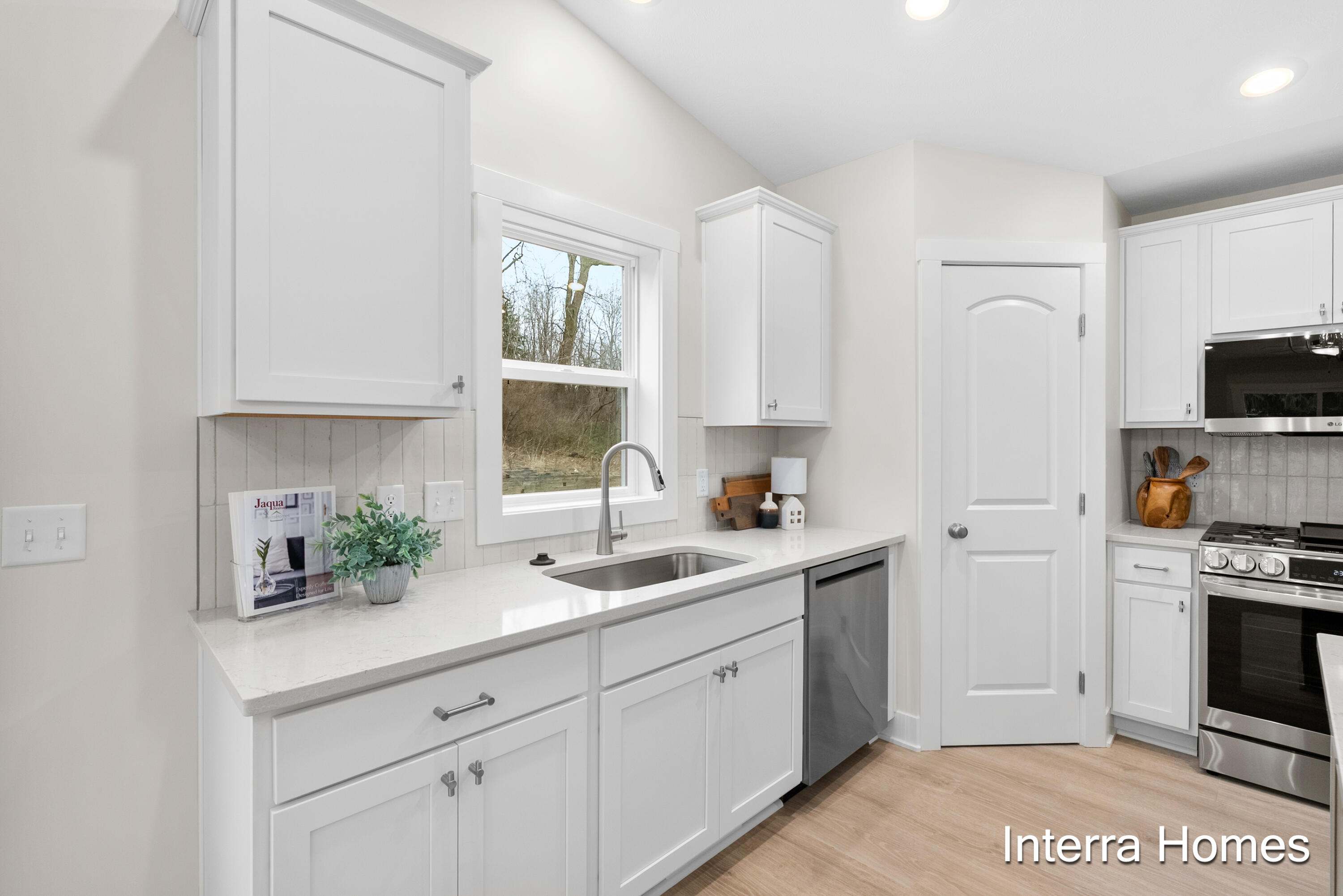 1577 N Village Circle Kalamazoo MI 49009