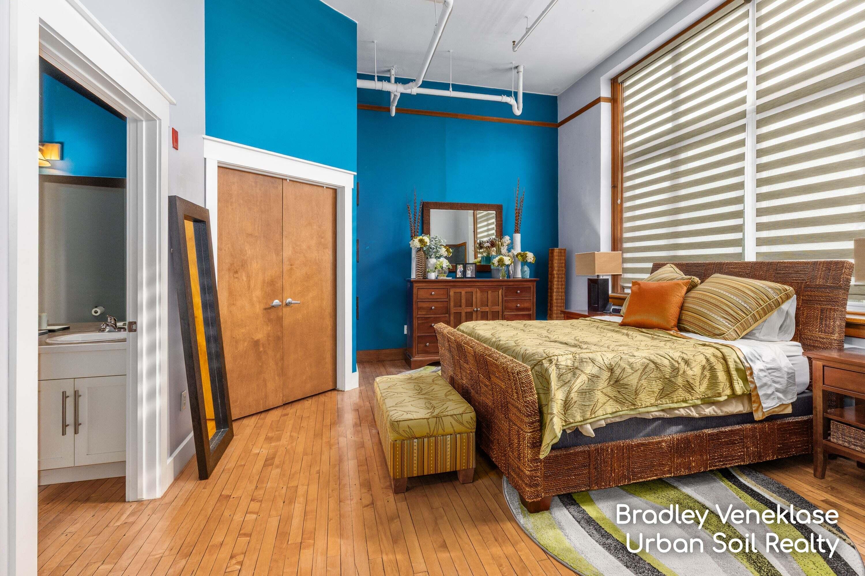 600 Broadway Avenue NW Grand Rapids MI 49504