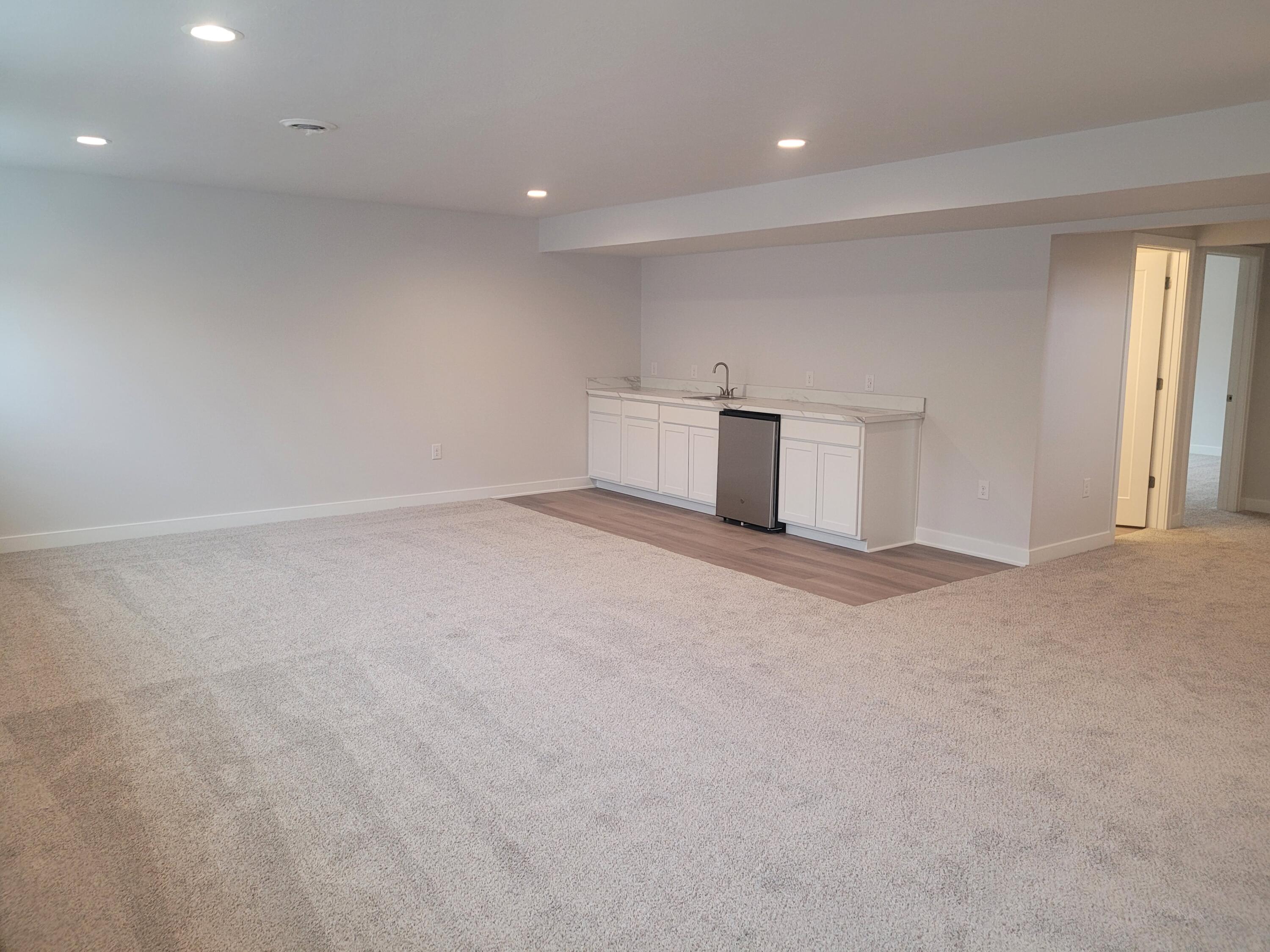 Unit 79 Rose Ridge Drive NE Rockford MI 49341