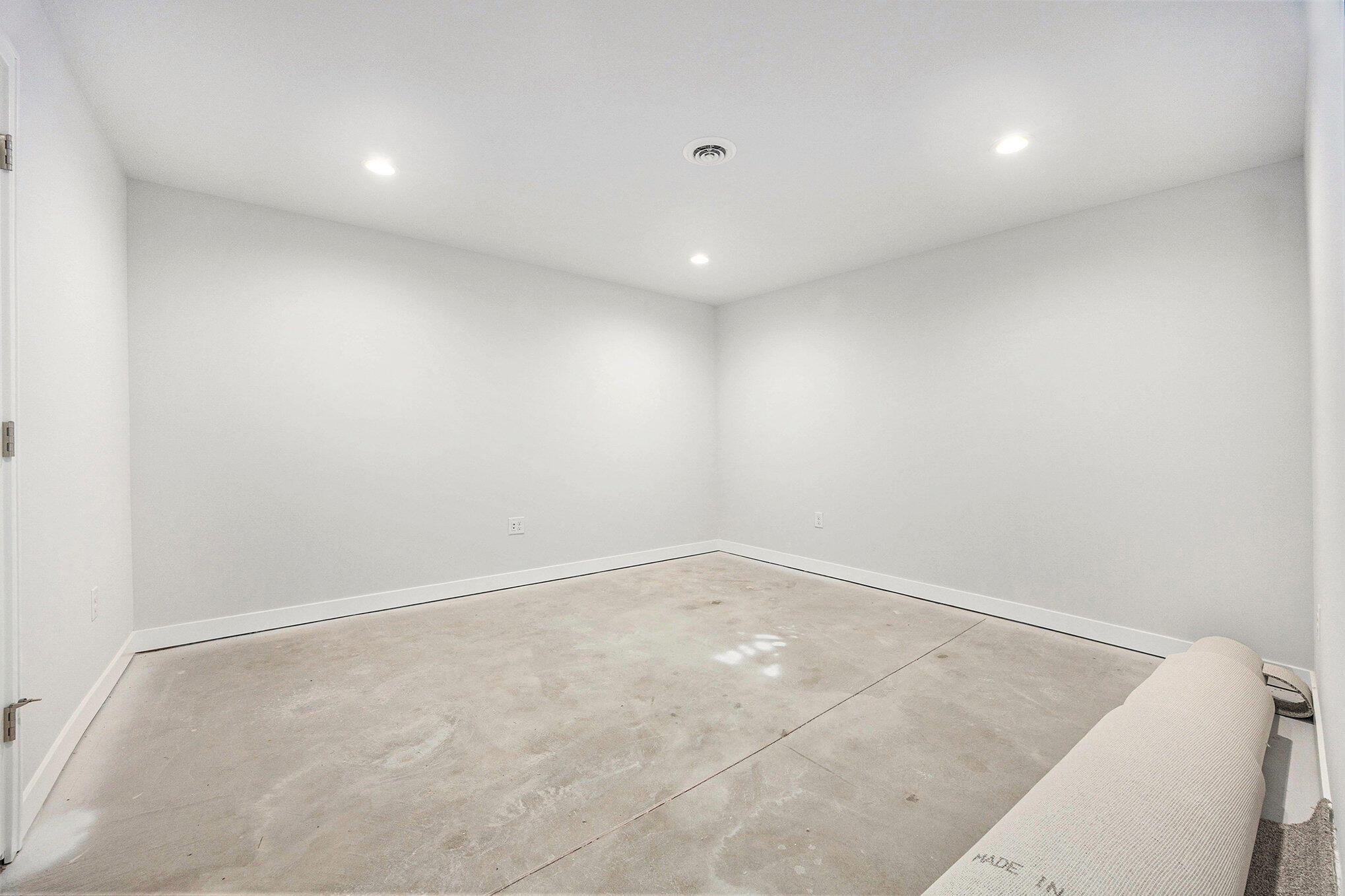 Unit 79 Rose Ridge Drive NE Rockford MI 49341