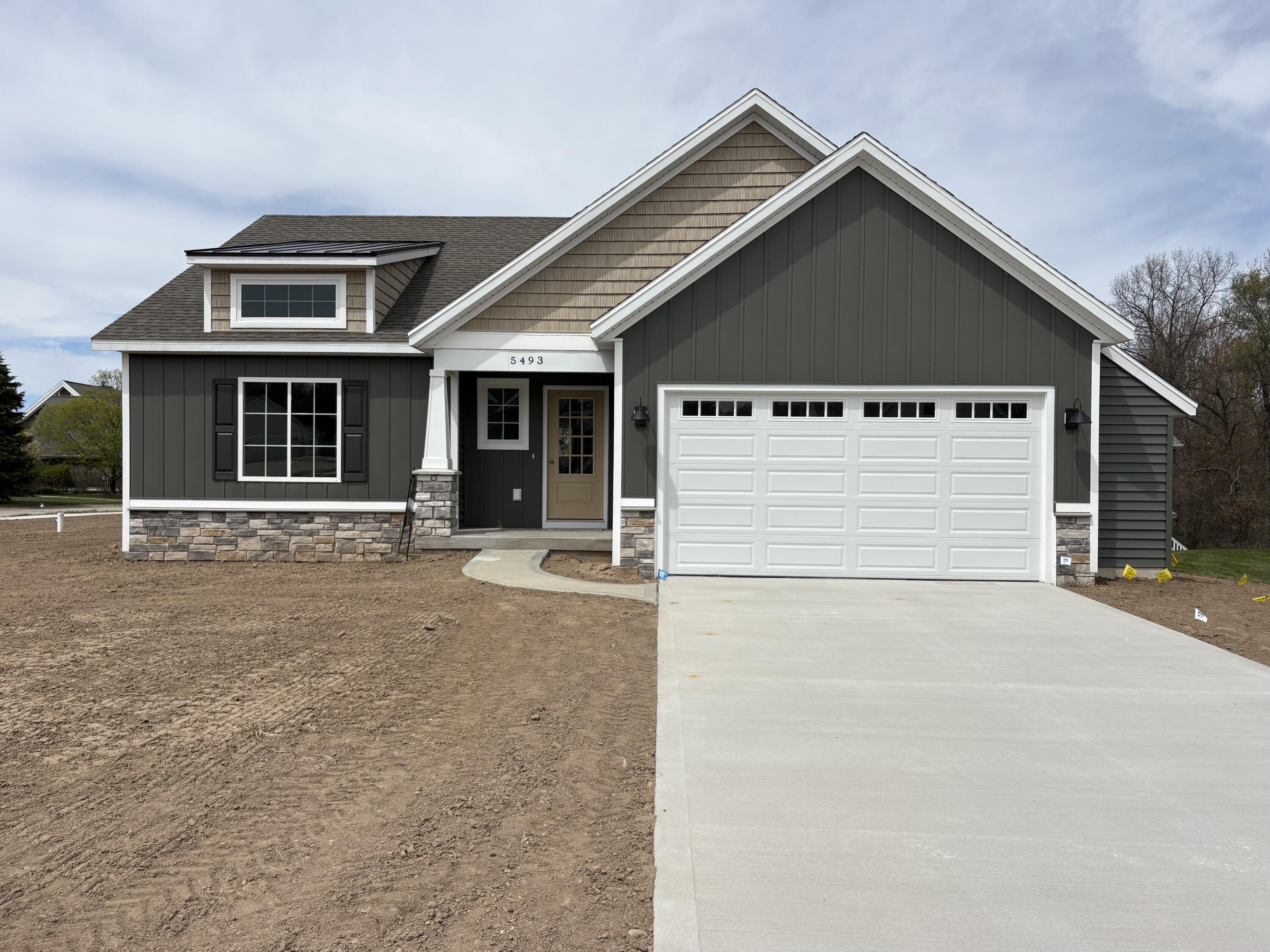 Unit 79 Rose Ridge Drive NE Rockford MI 49341