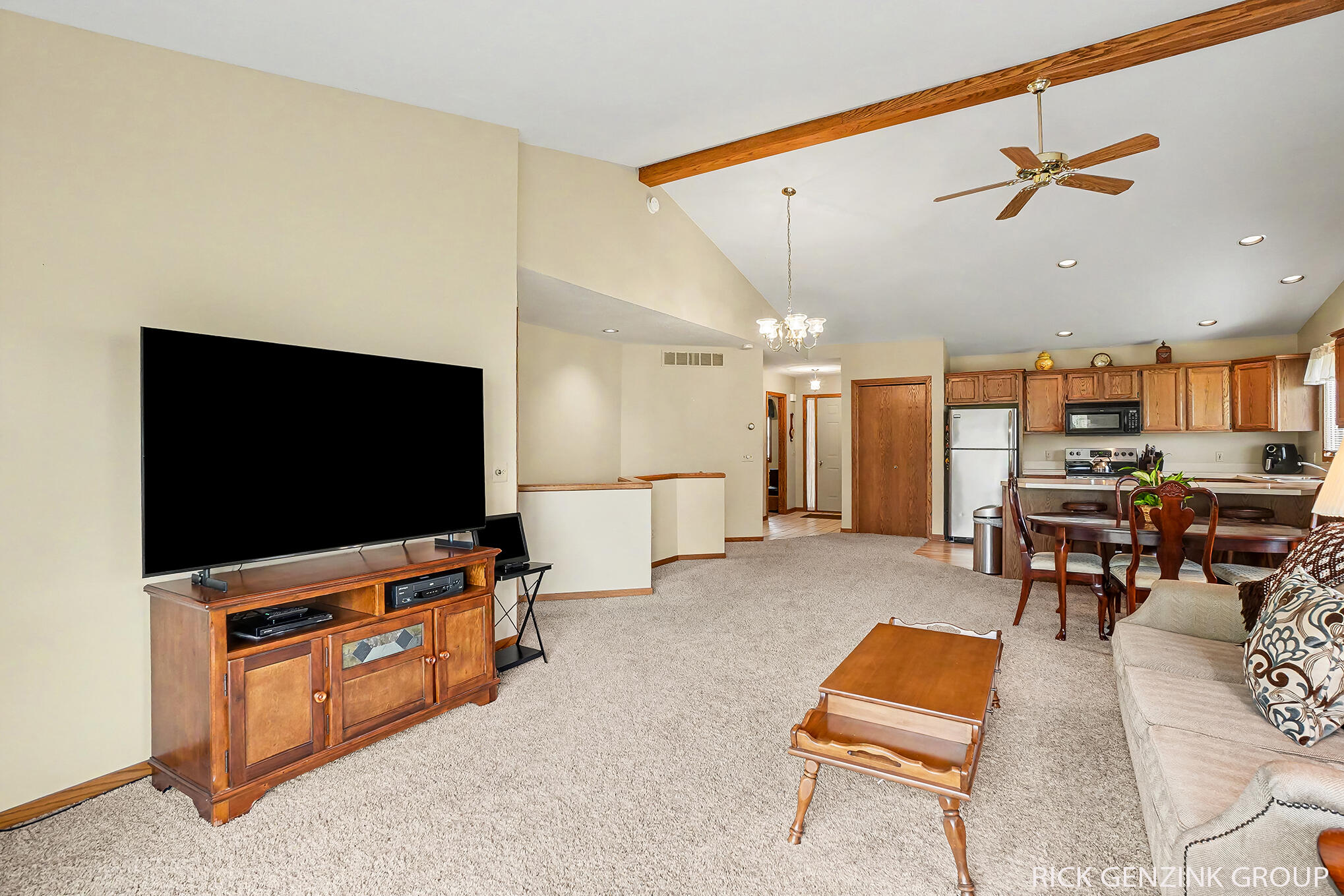 1793 Lakeview Drive Zeeland MI 49464