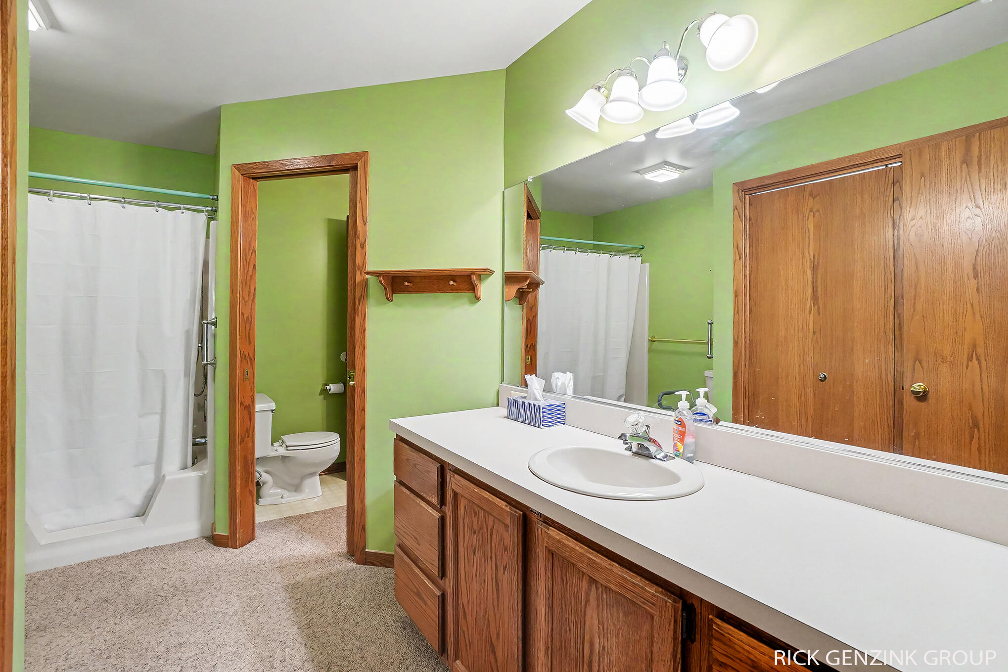 1793 Lakeview Drive Zeeland MI 49464