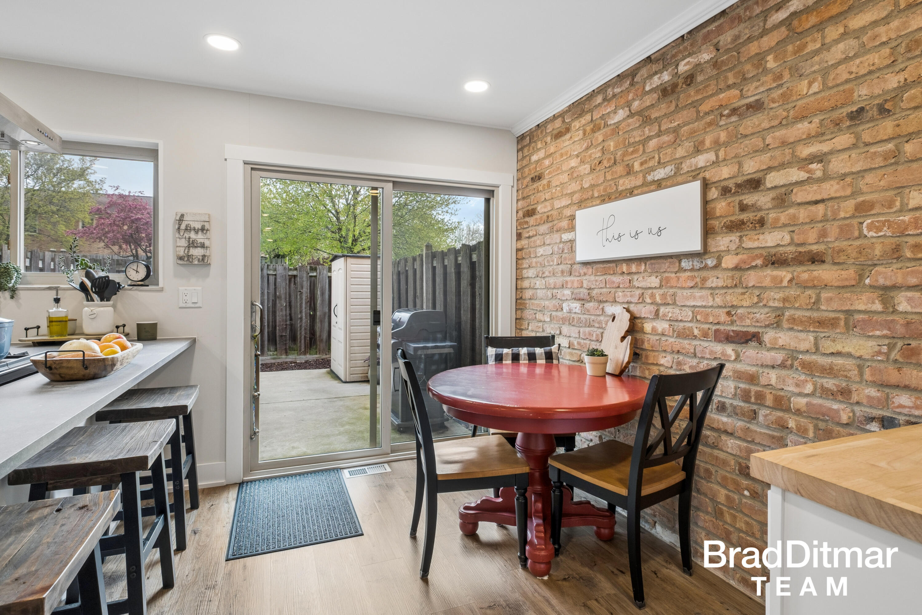 2436 Abbington Drive SE Grand Rapids MI 49506