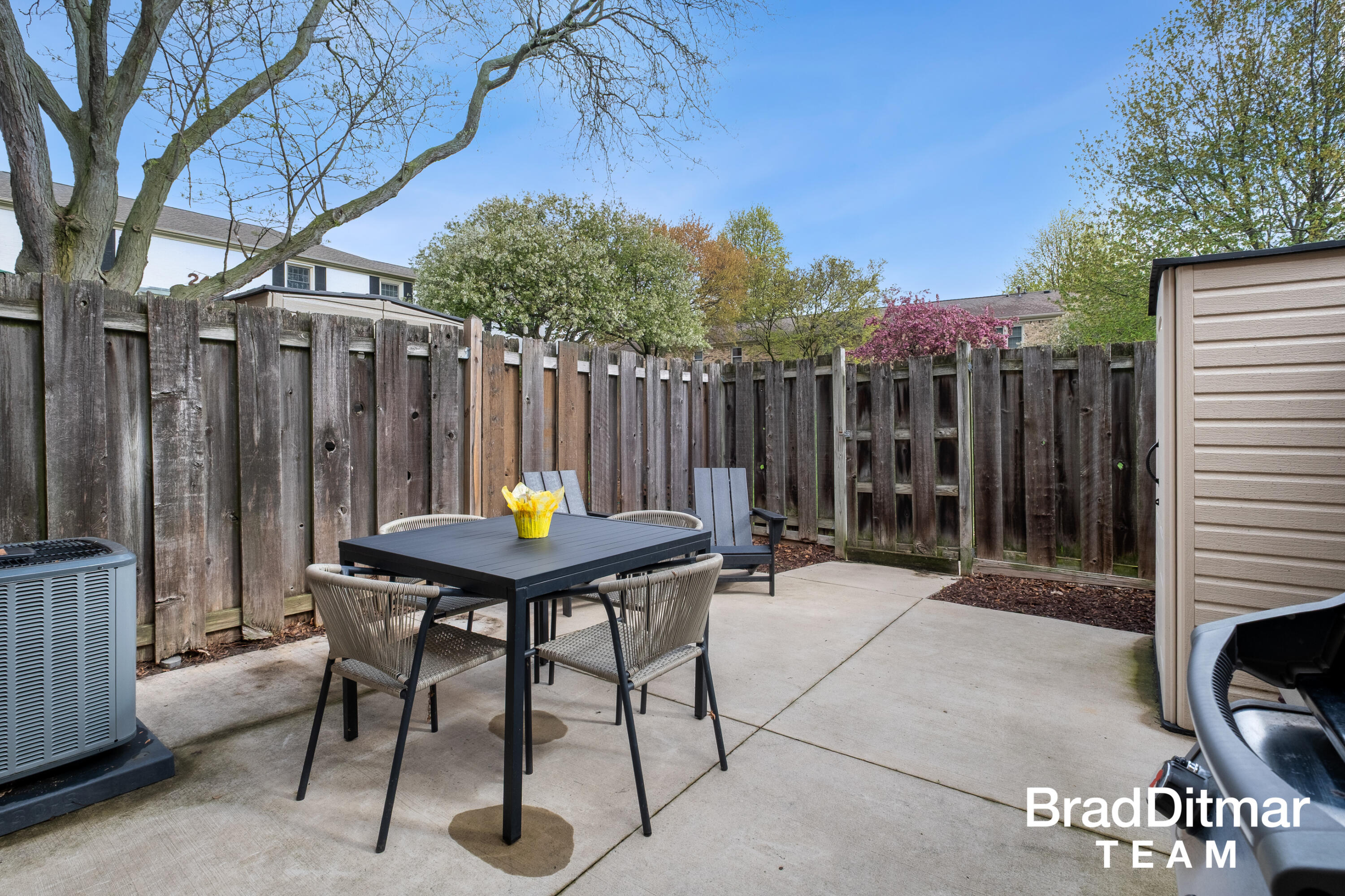 2436 Abbington Drive SE Grand Rapids MI 49506